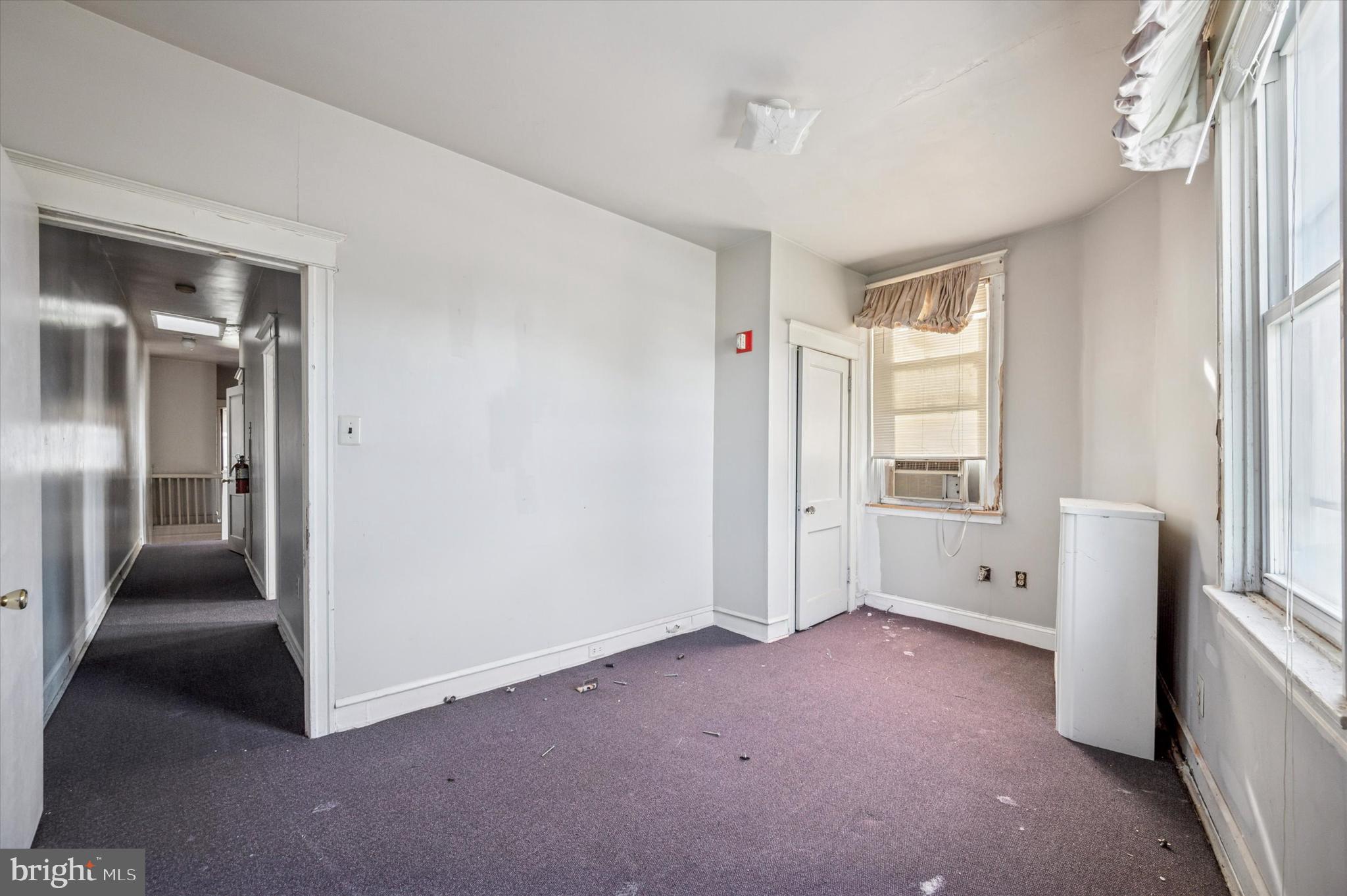 WYNNEFIELD HEIGHTS - Residential