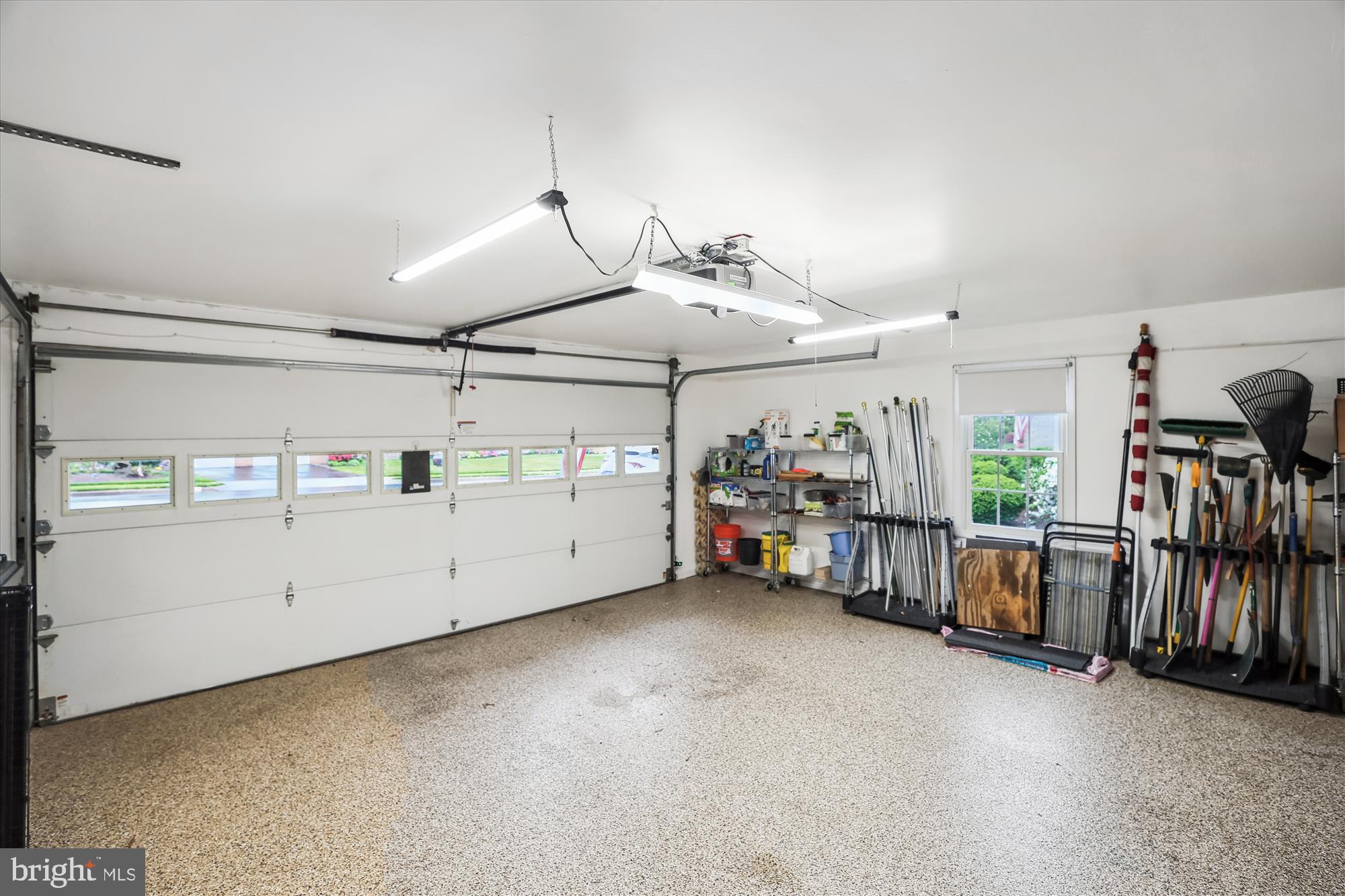 BURKE CENTRE - Residential