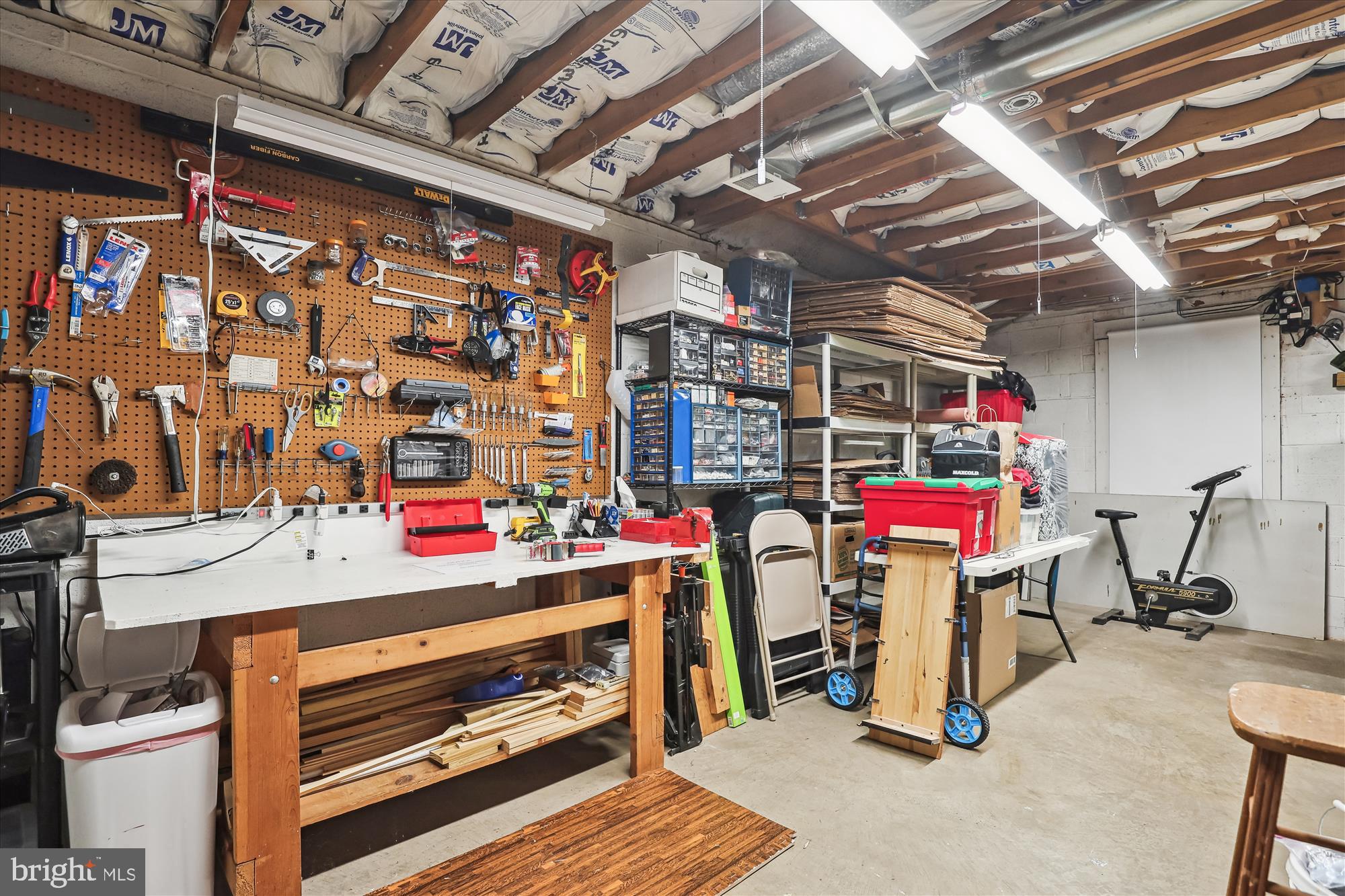 BURKE CENTRE - Residential