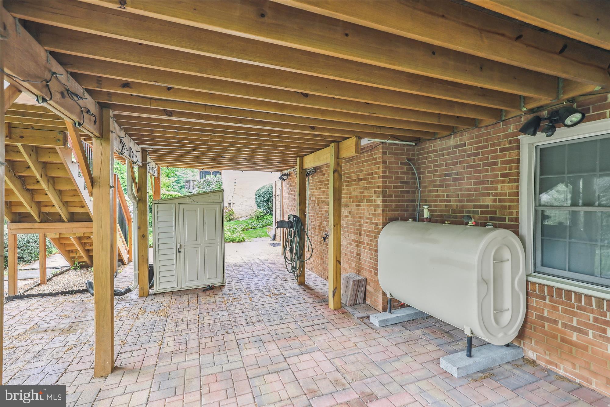 BURKE CENTRE - Residential