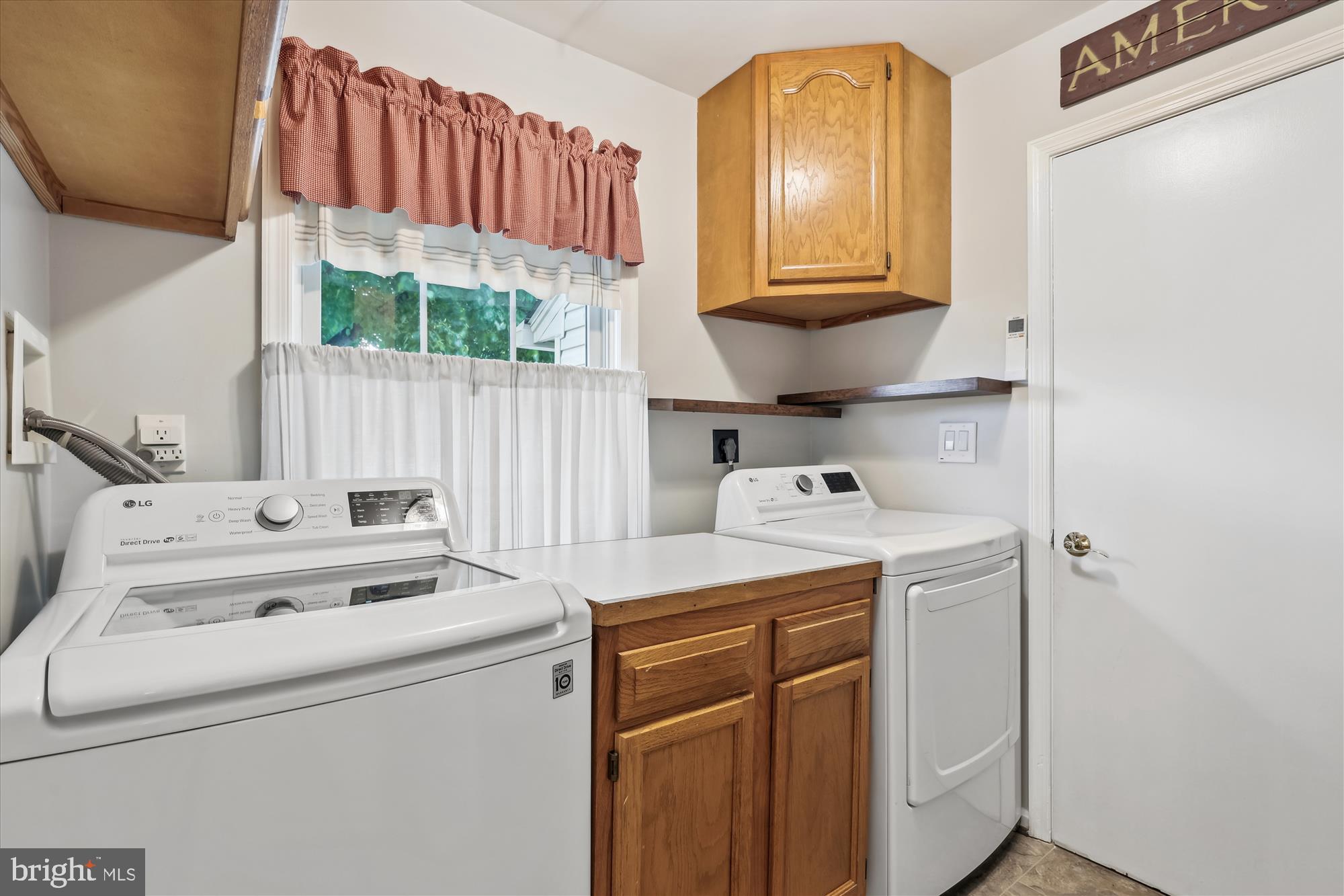 BURKE CENTRE - Residential