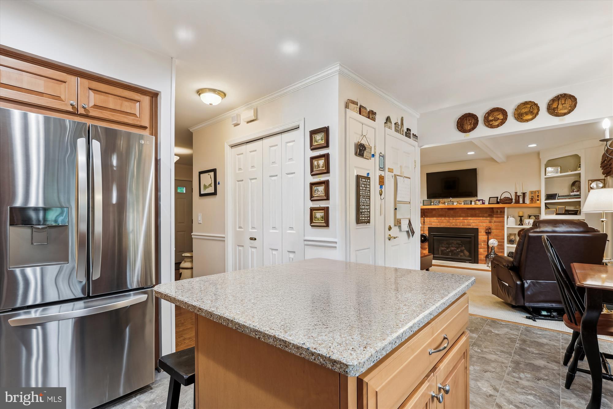 BURKE CENTRE - Residential