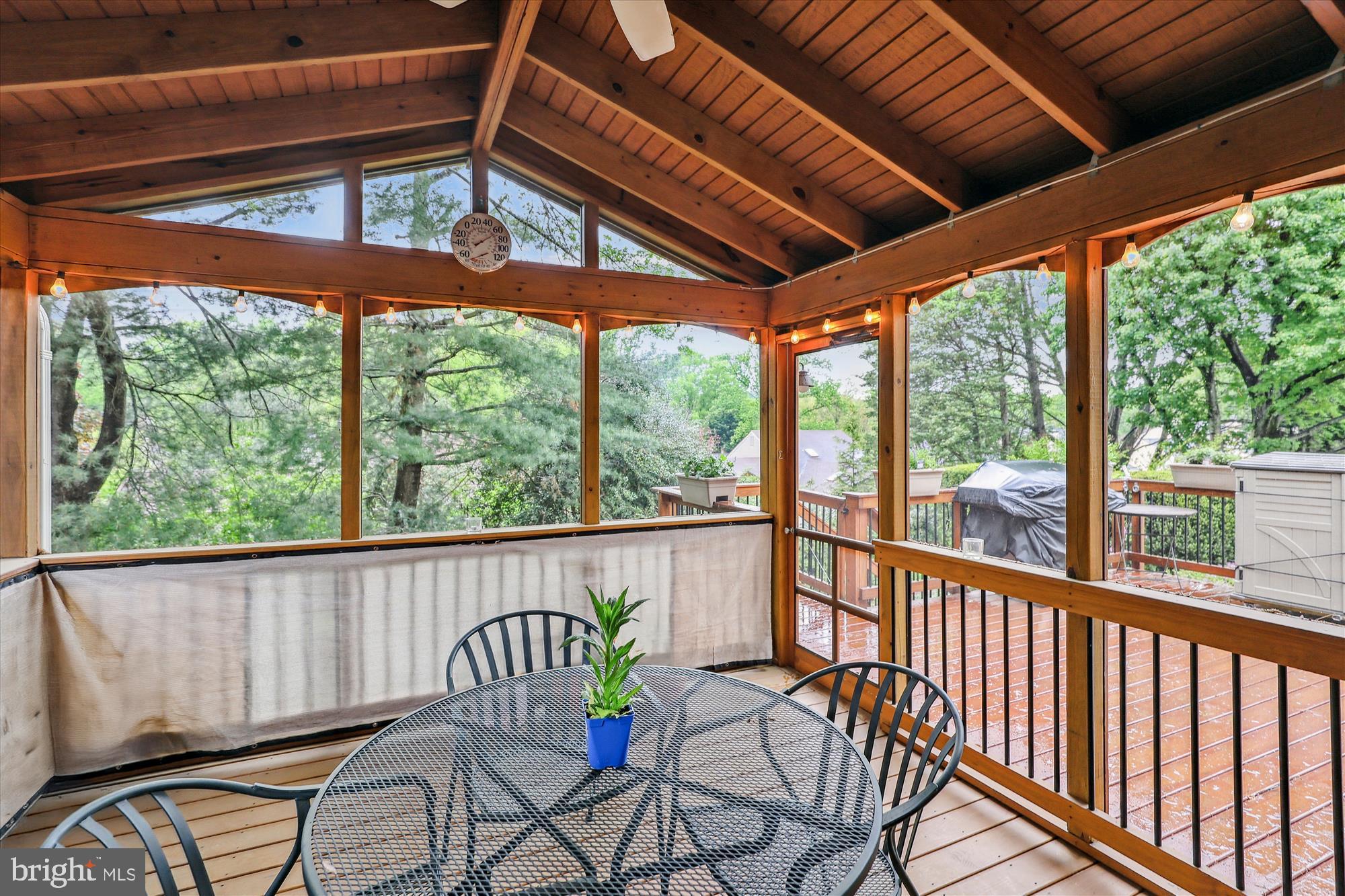 BURKE CENTRE - Residential