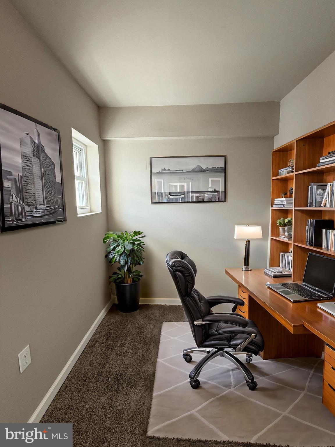 WHITMAN - Residential