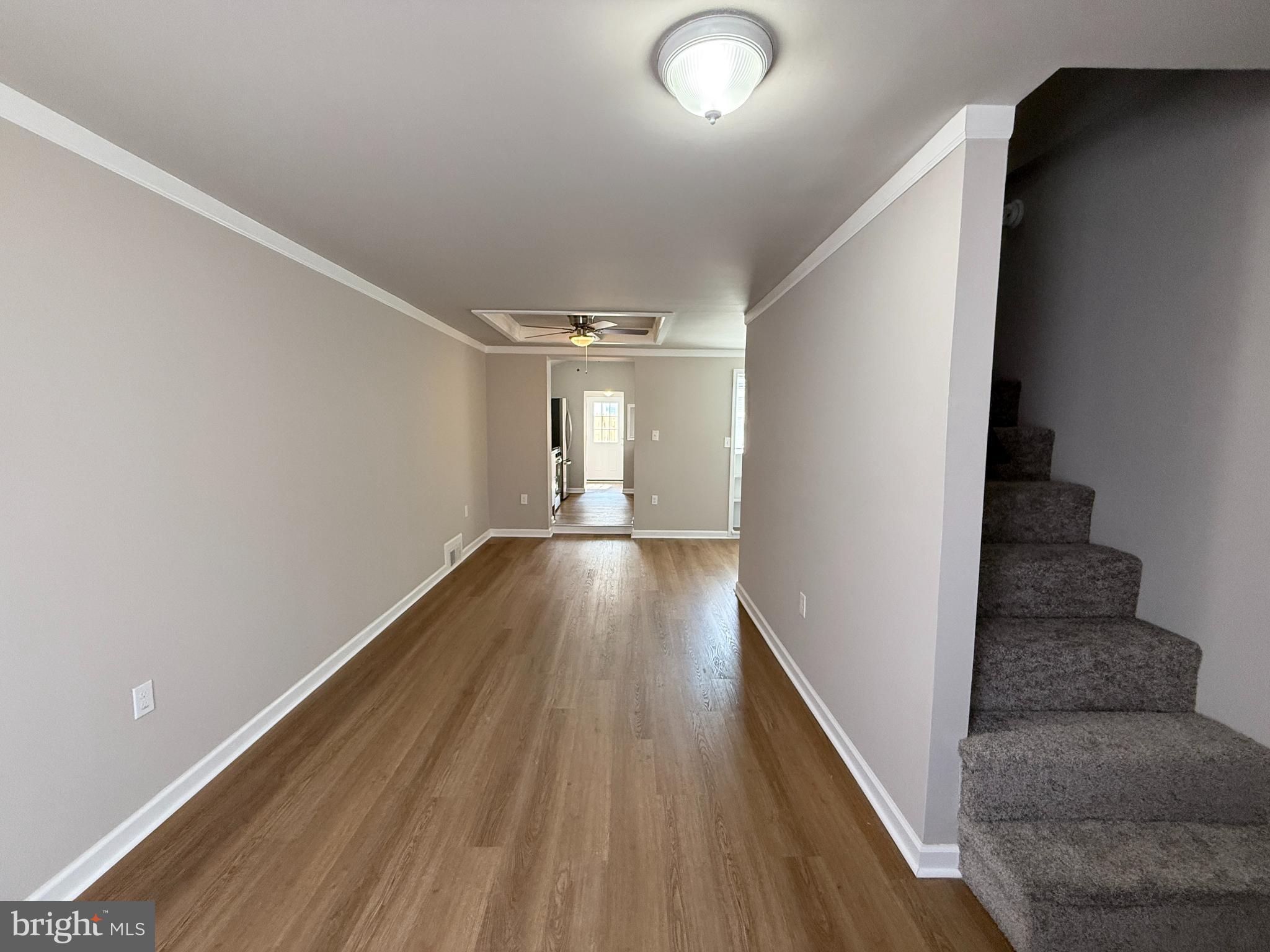 WHITMAN - Residential