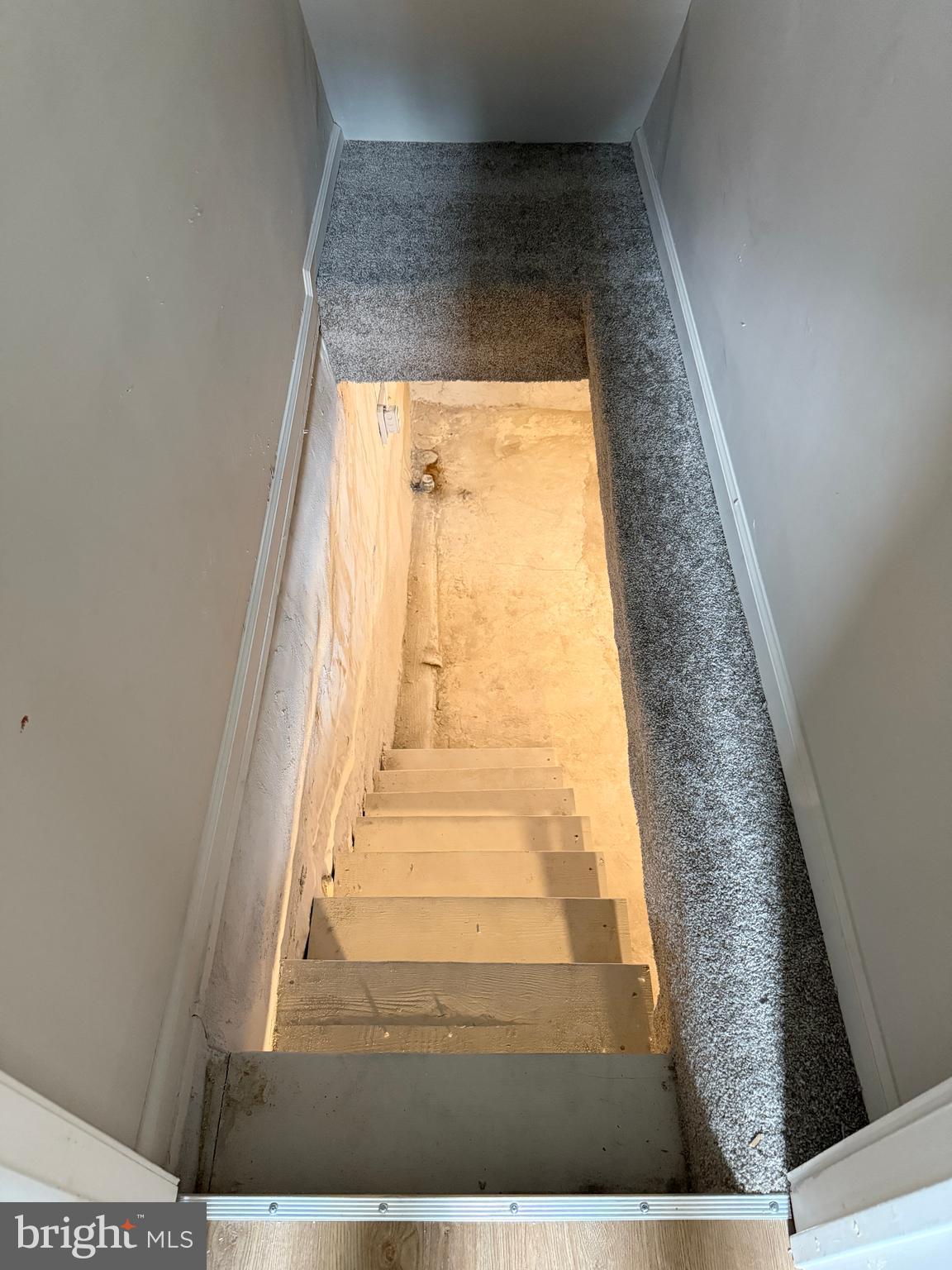 WHITMAN - Residential