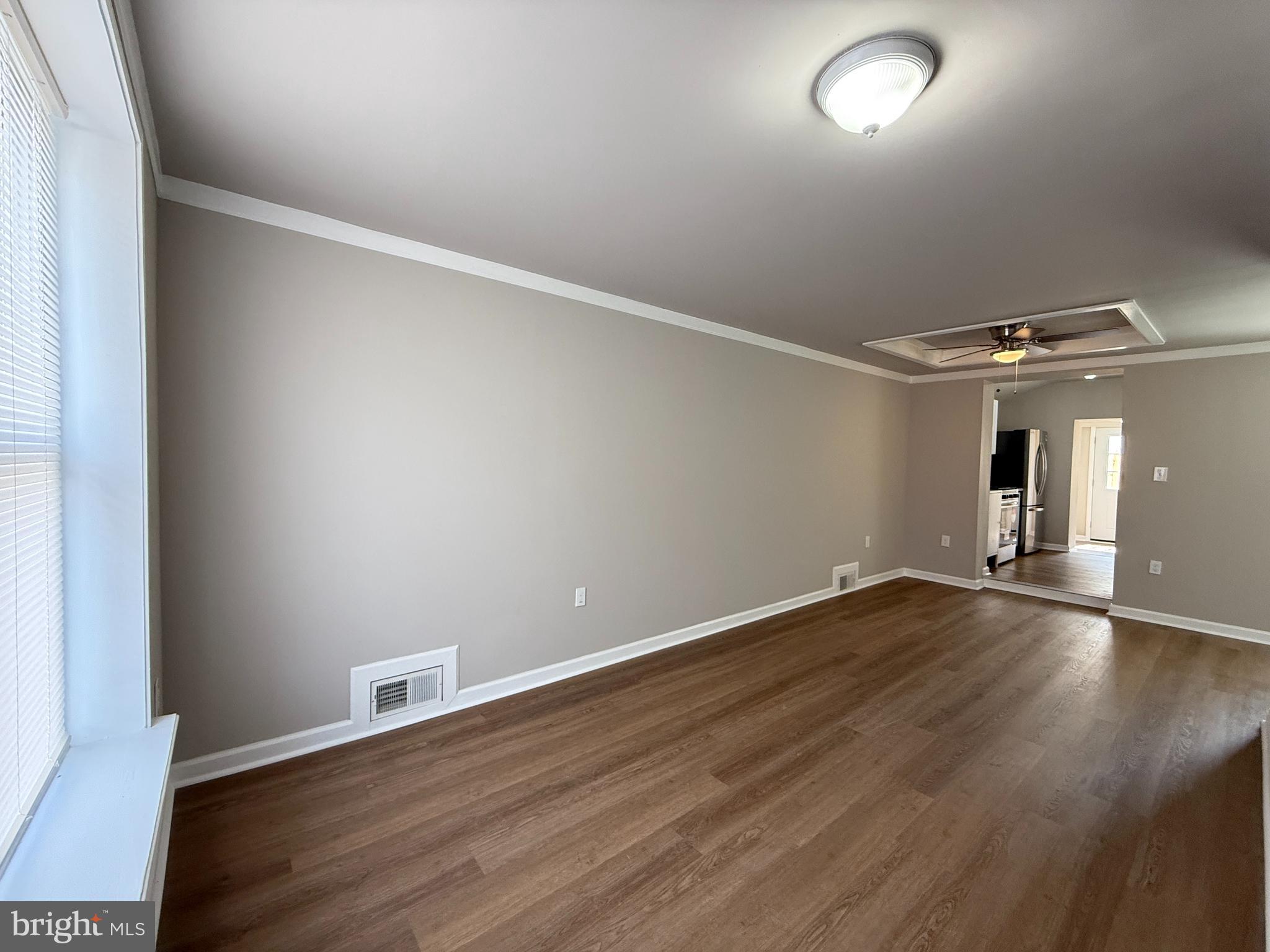 WHITMAN - Residential