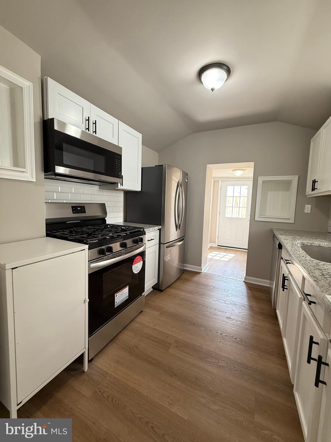 WHITMAN - Residential