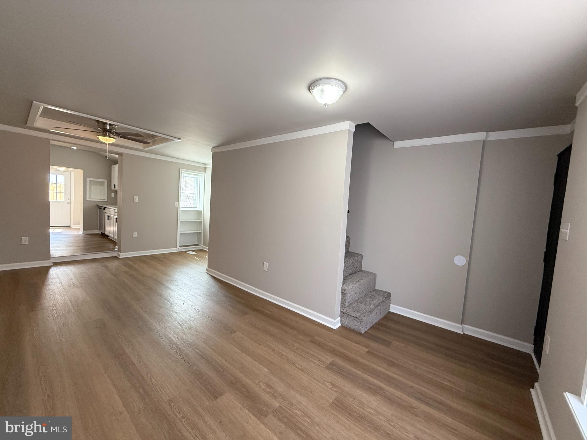 WHITMAN - Residential