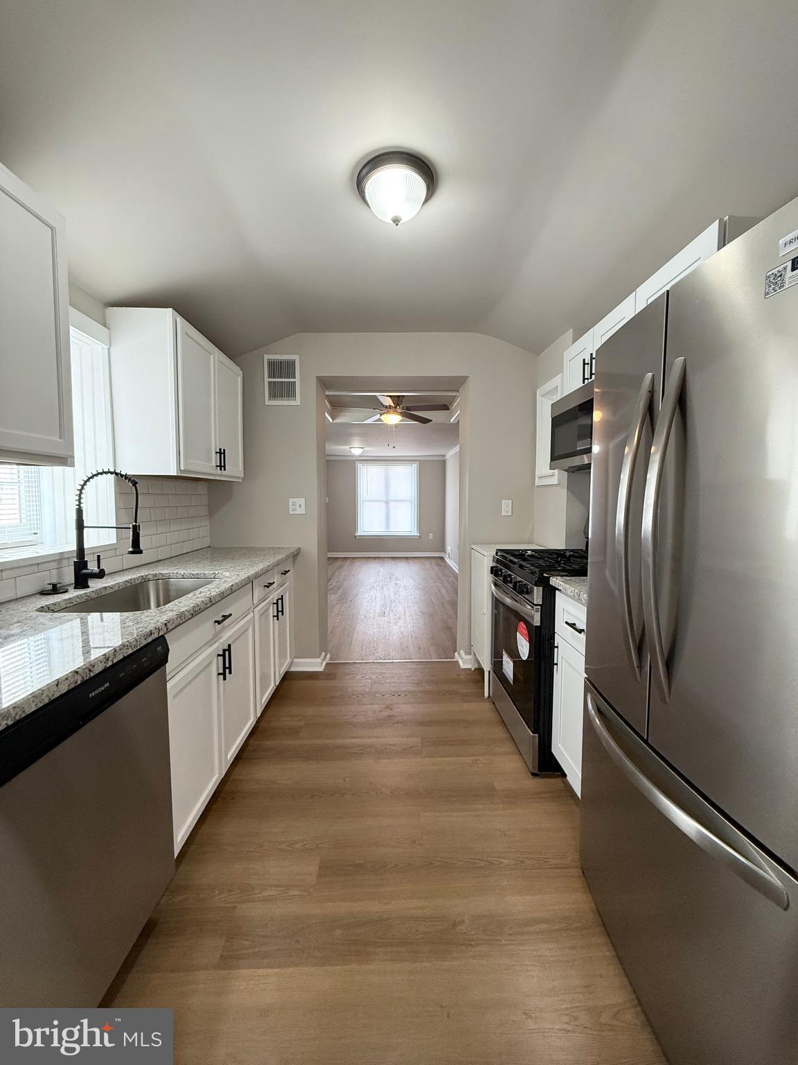 WHITMAN - Residential