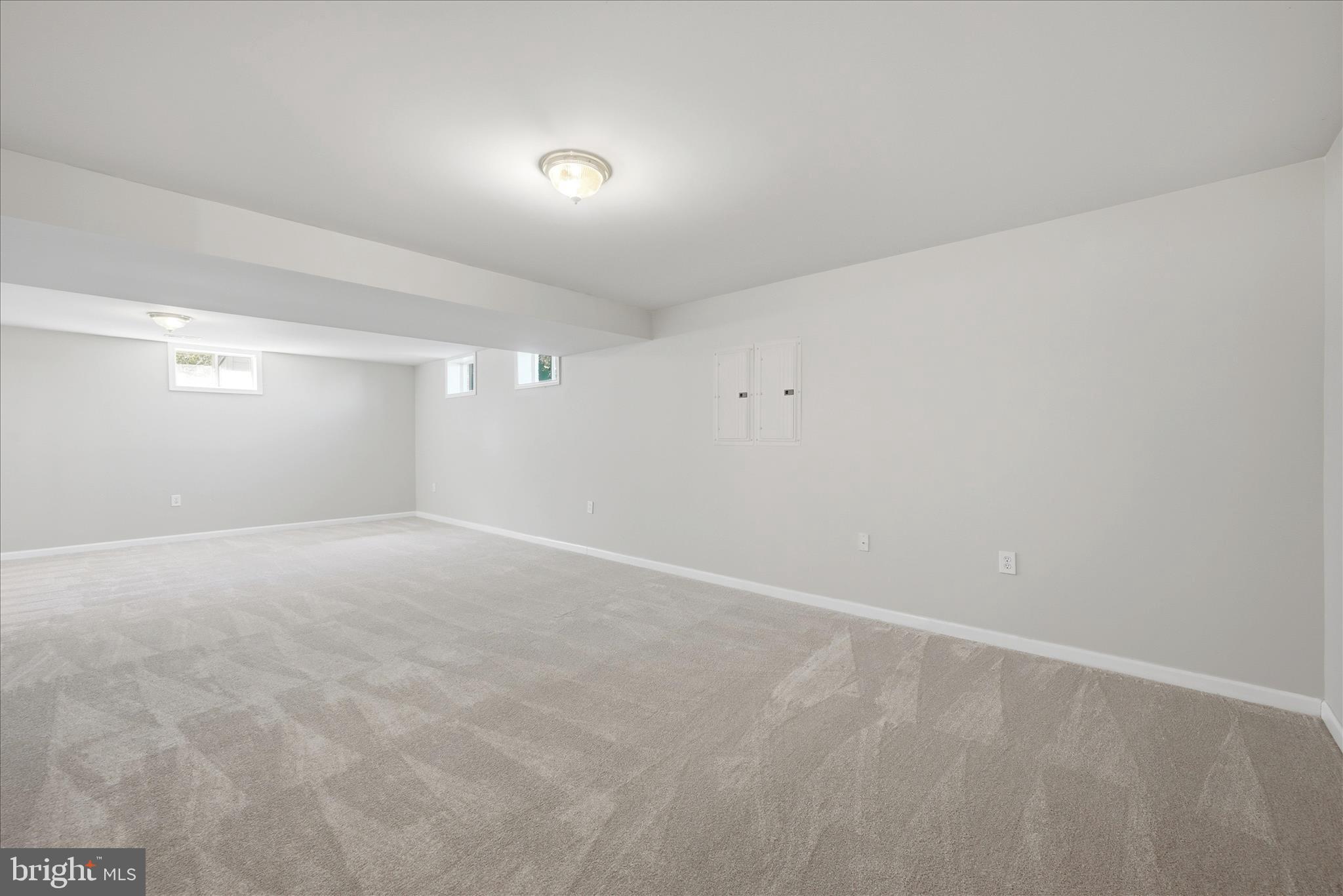 WILLOW SPRINGS ACRES - Residential
