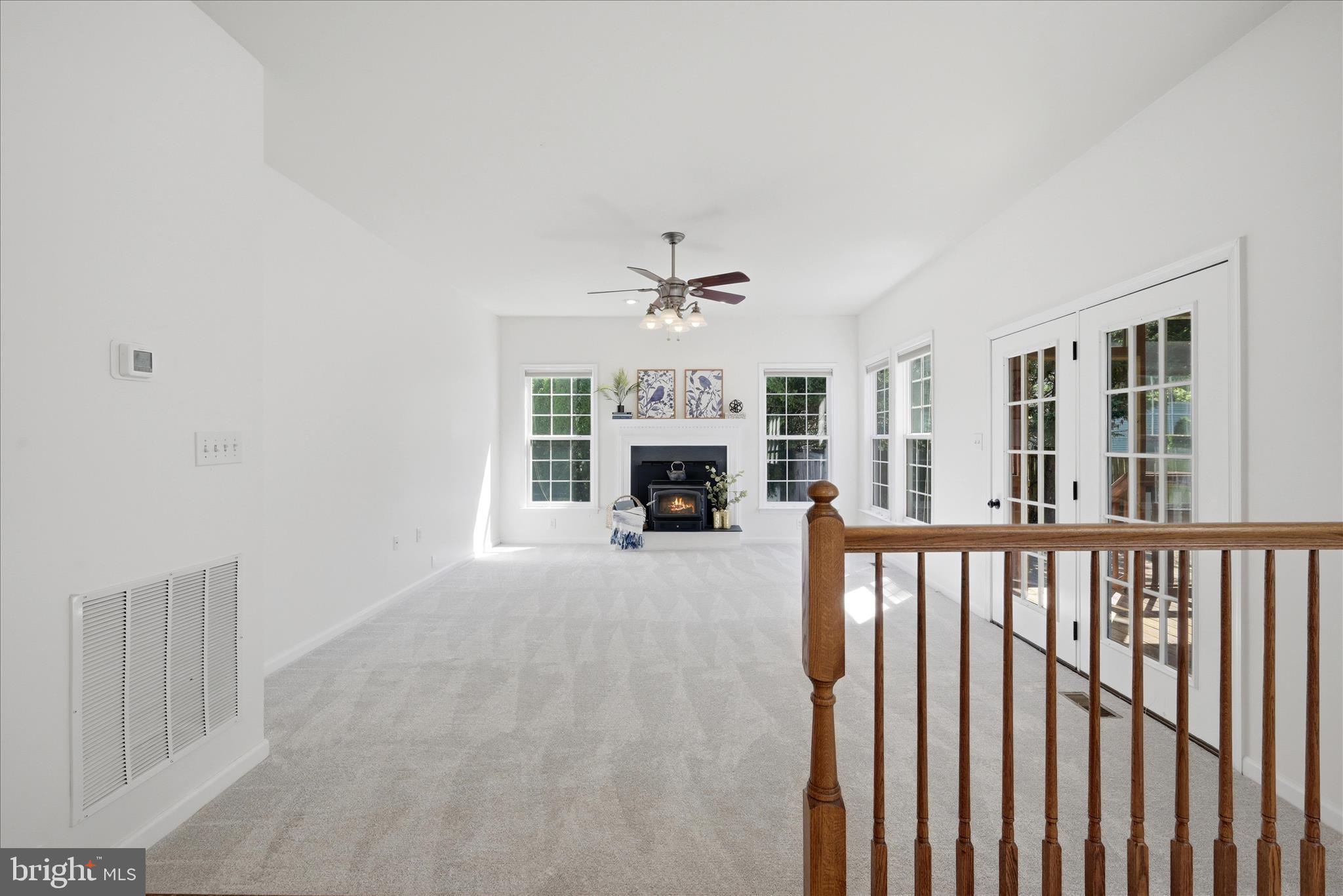 WILLOW SPRINGS ACRES - Residential