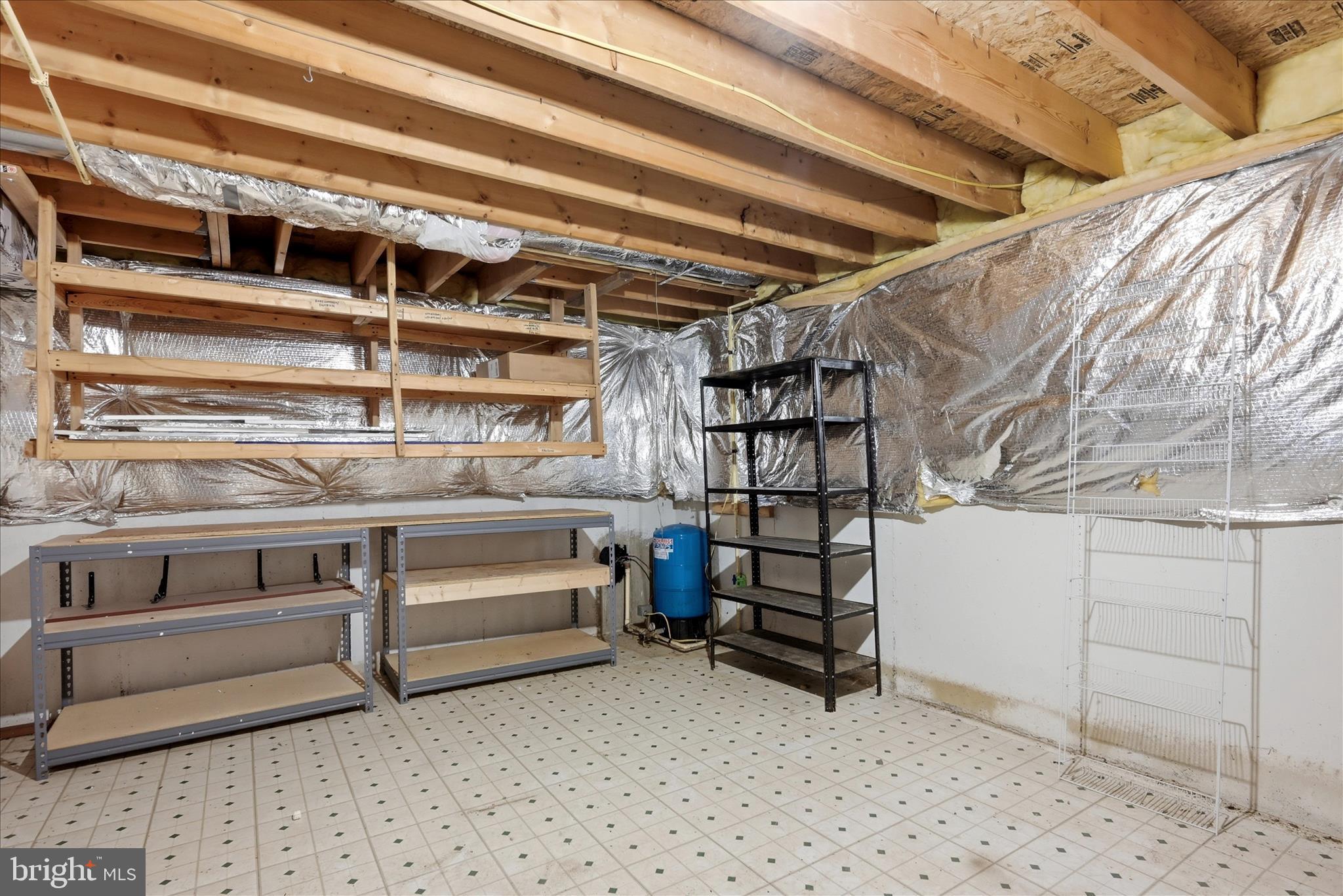 WILLOW SPRINGS ACRES - Residential