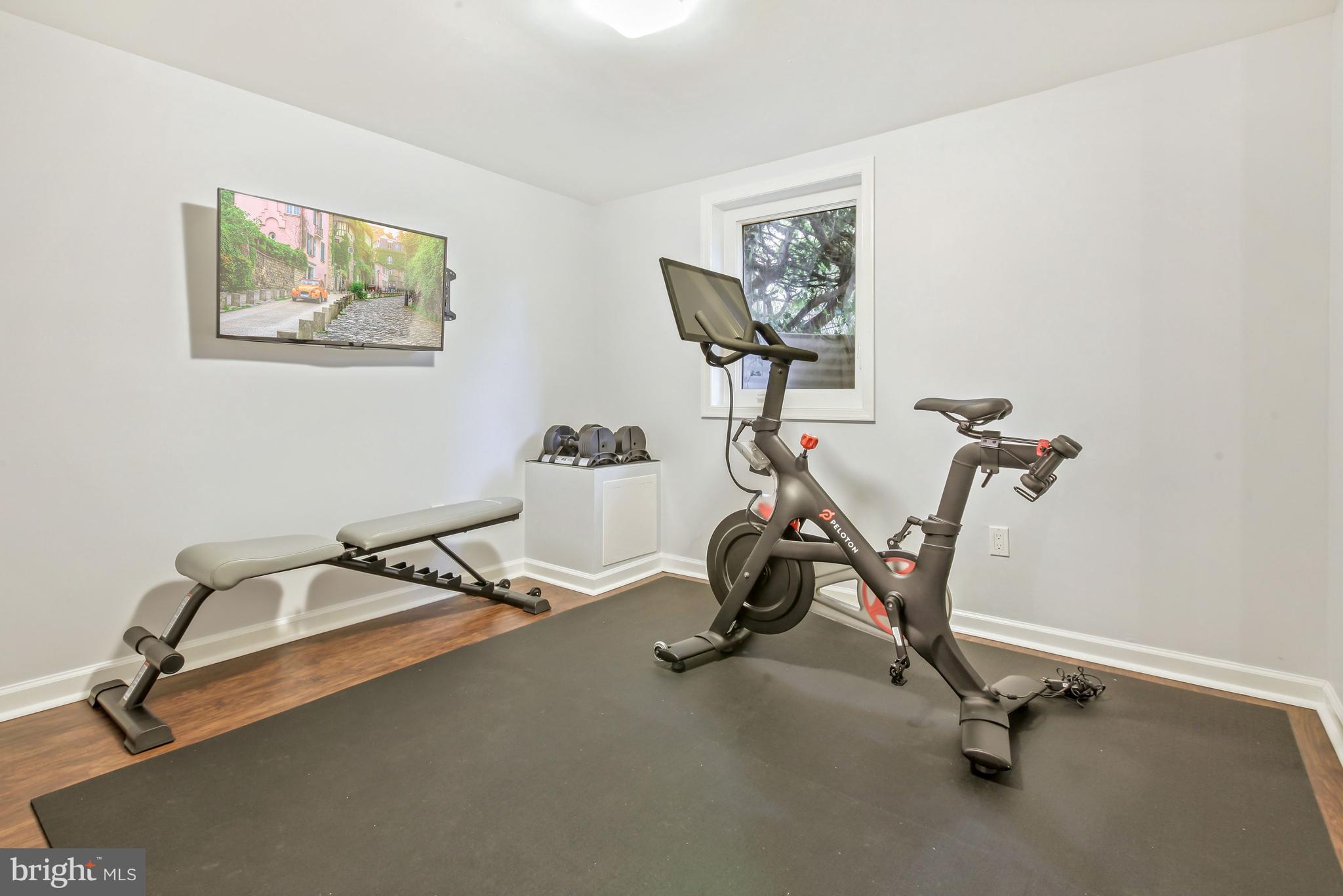 HOMEWOOD - Residential