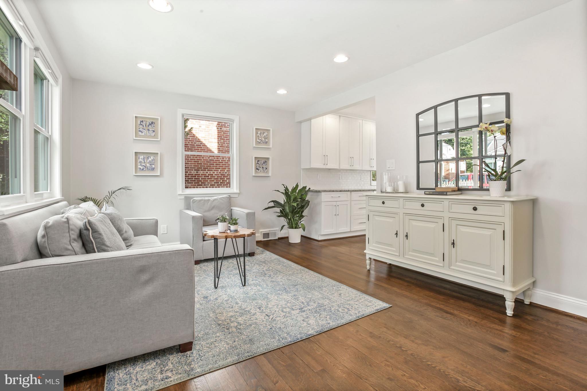 HOMEWOOD - Residential