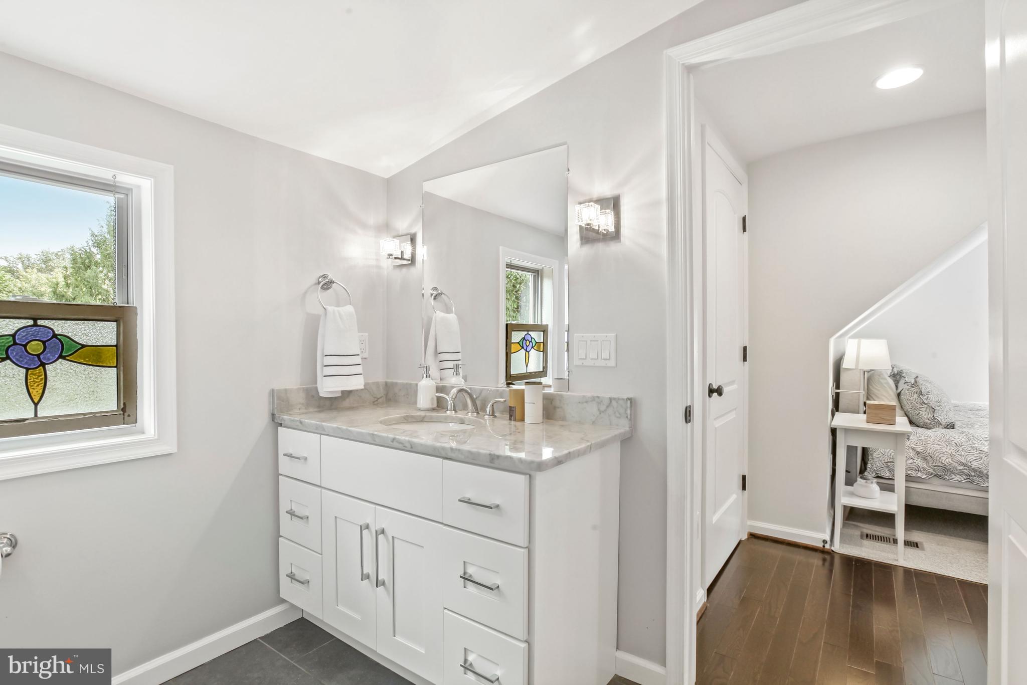 HOMEWOOD - Residential