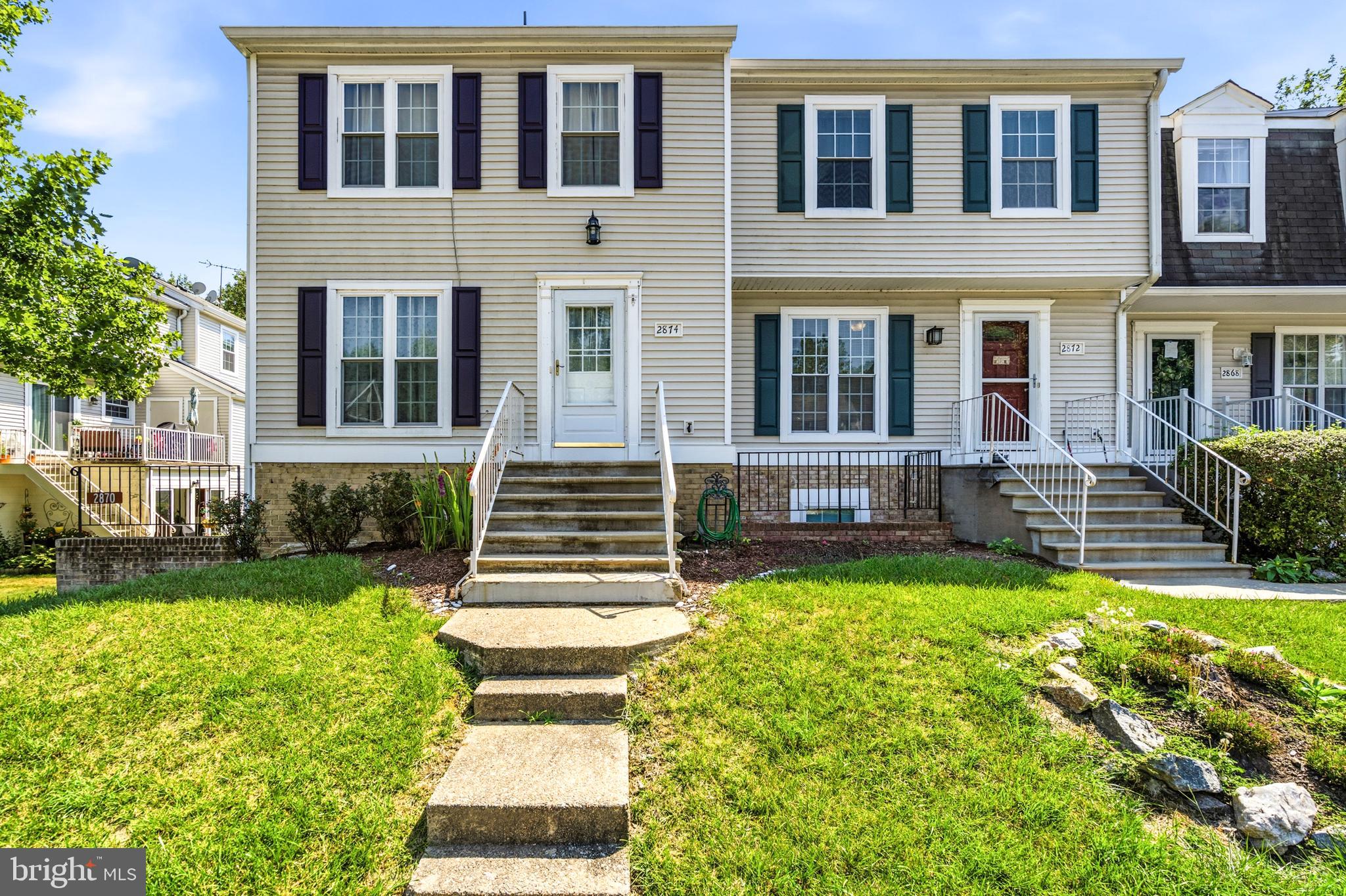 2874 MADEIRA COURT