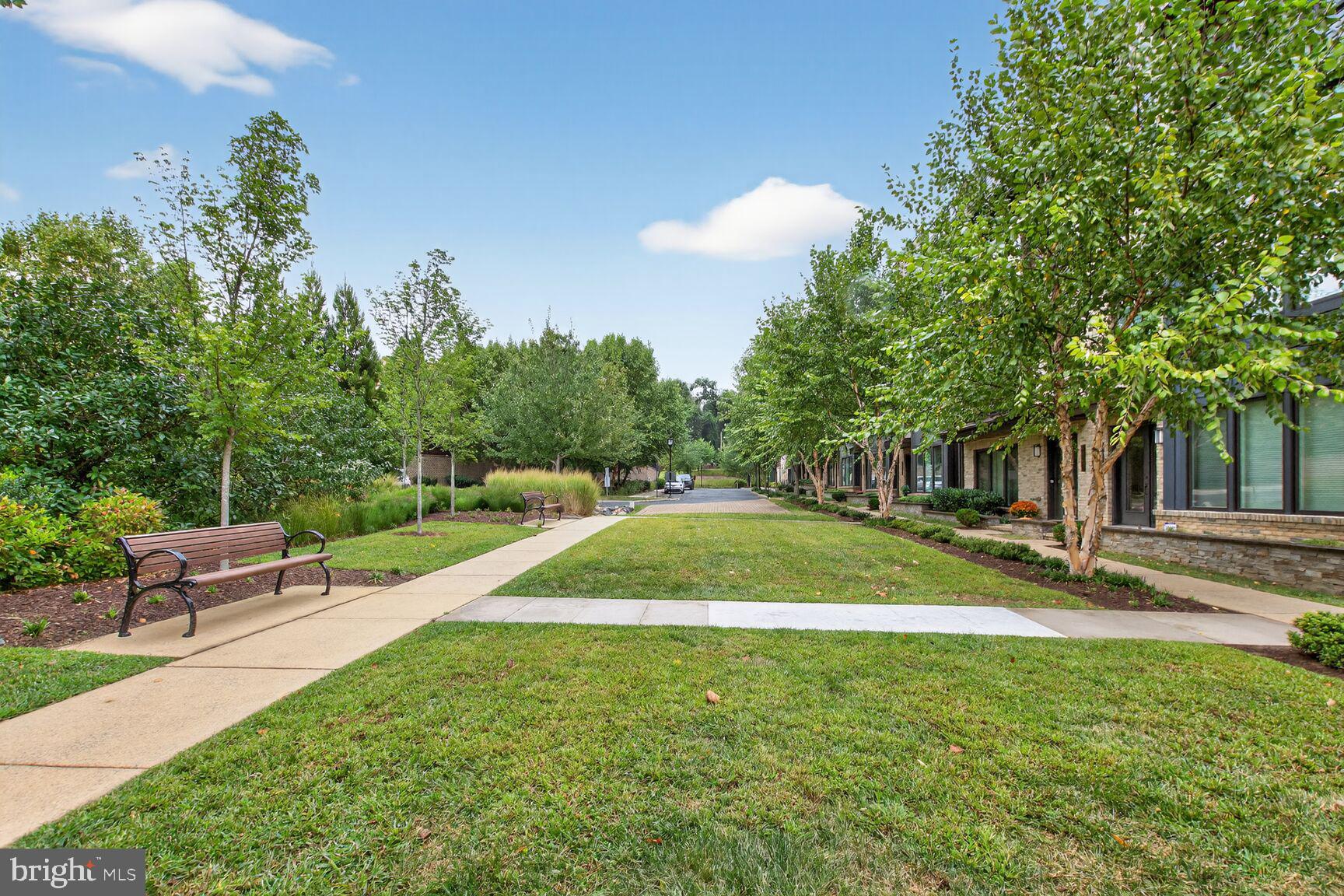 GROSVENOR HEIGHTS - Residential