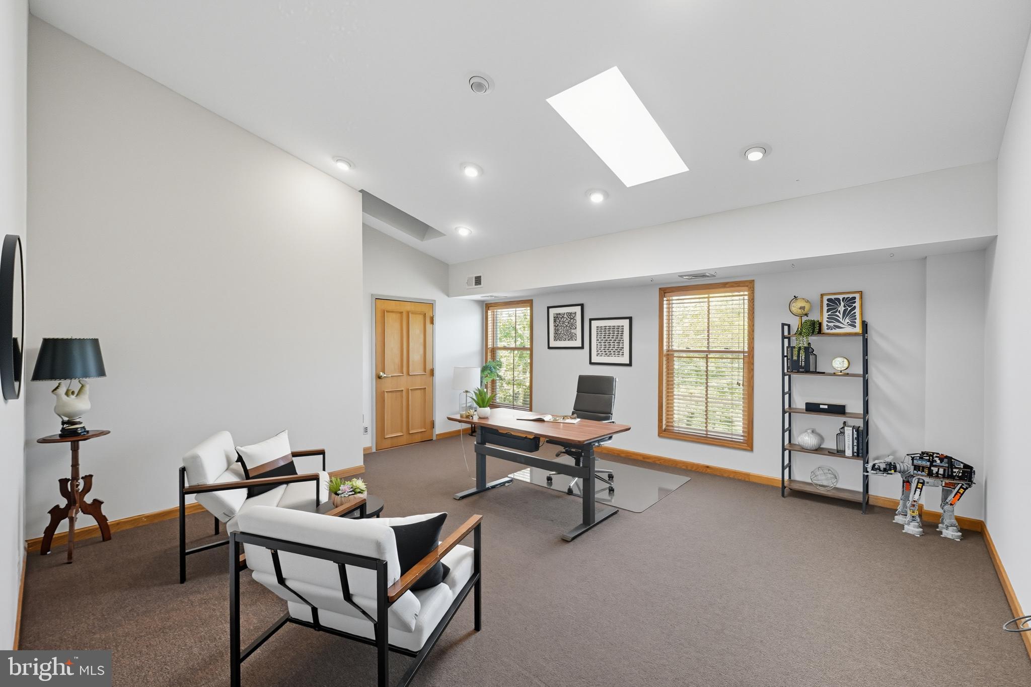 10134 COLVIN RUN ROAD G & H