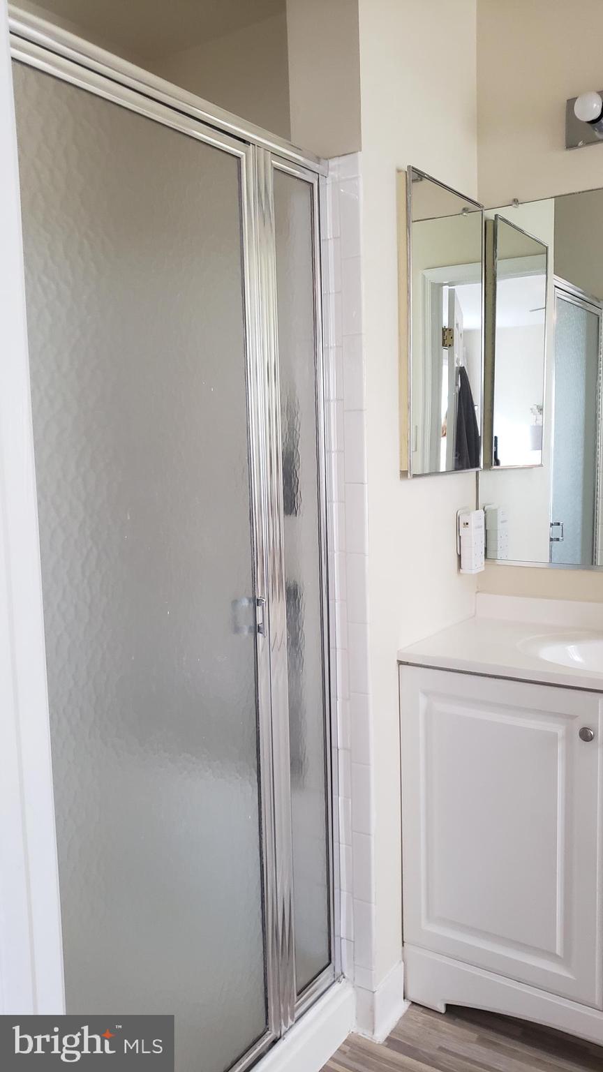 FARMINGTON VILLAGE - Residential Lease