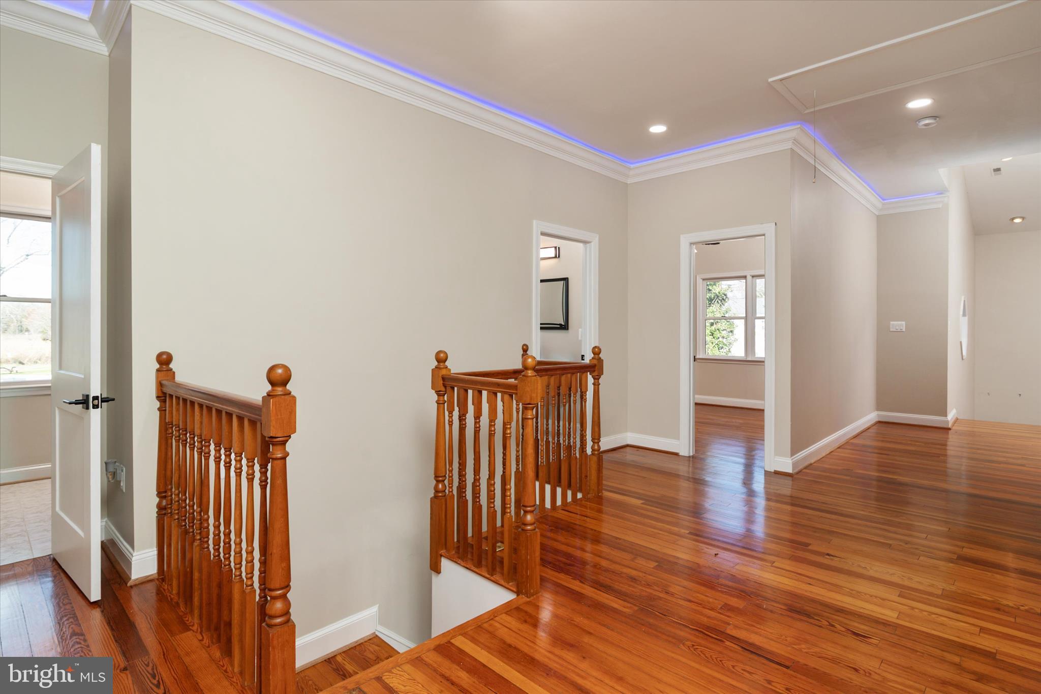 OWINGS BEACH - Residential