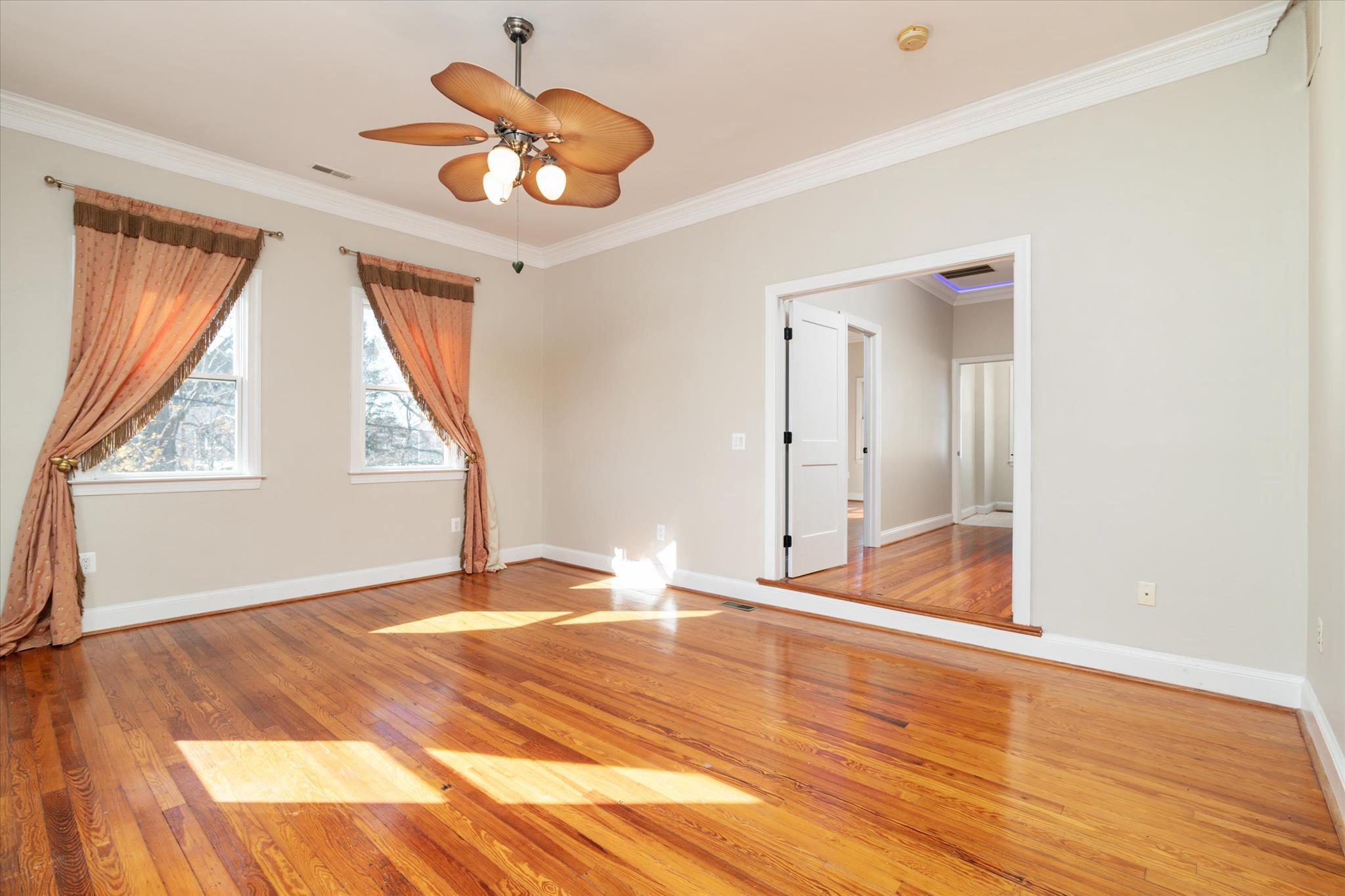 OWINGS BEACH - Residential