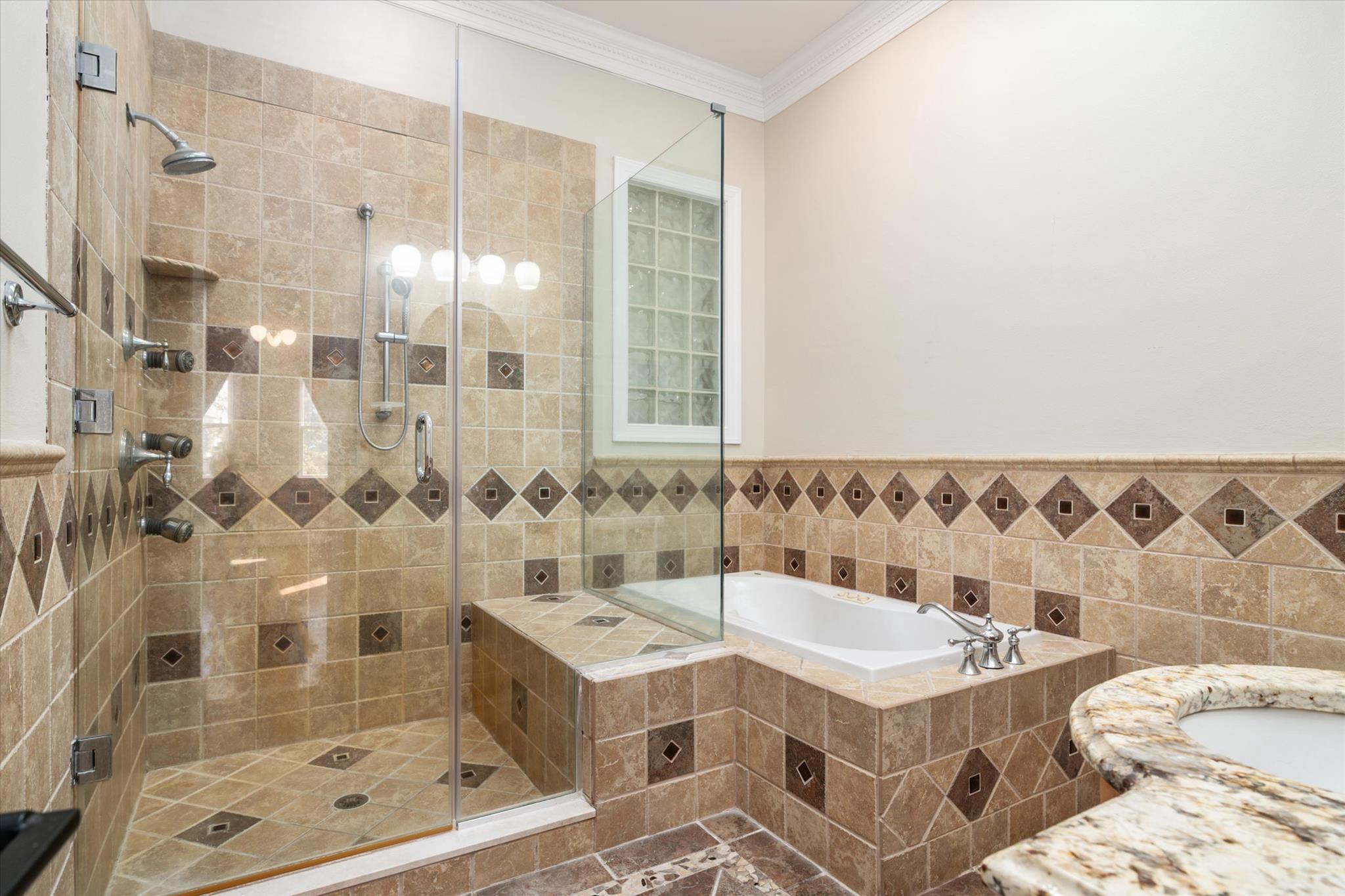 OWINGS BEACH - Residential