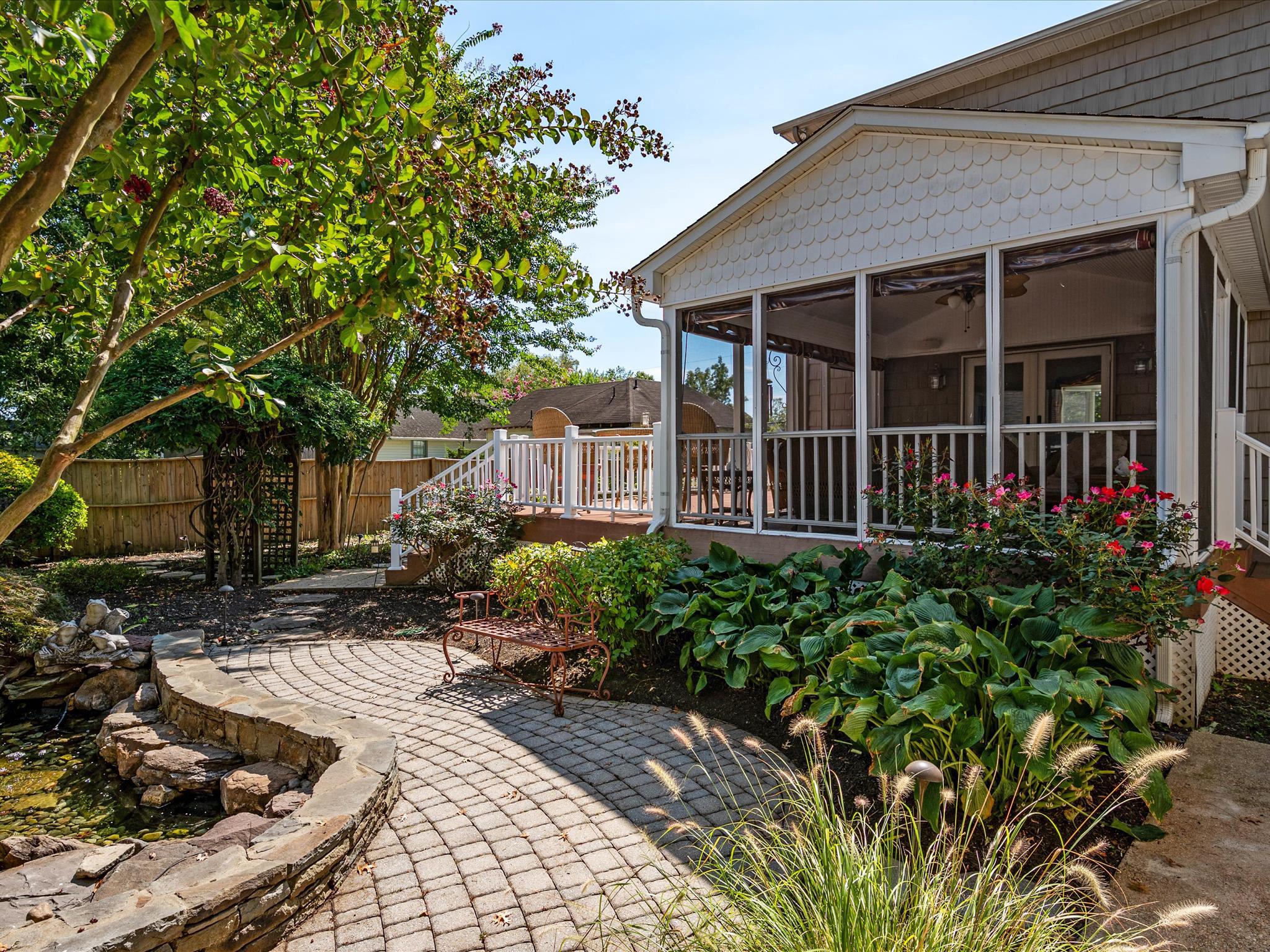 OWINGS BEACH - Residential