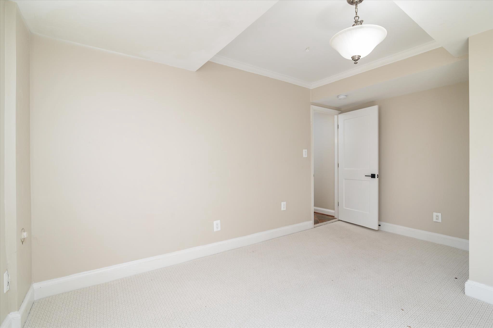 OWINGS BEACH - Residential