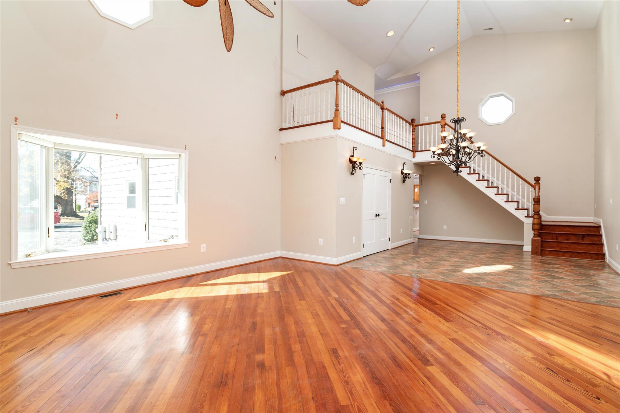 OWINGS BEACH - Residential