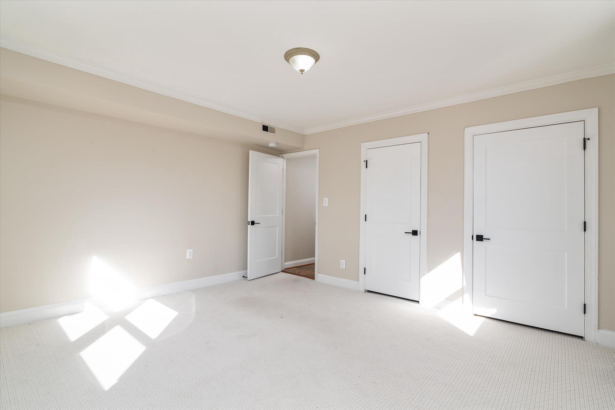 OWINGS BEACH - Residential