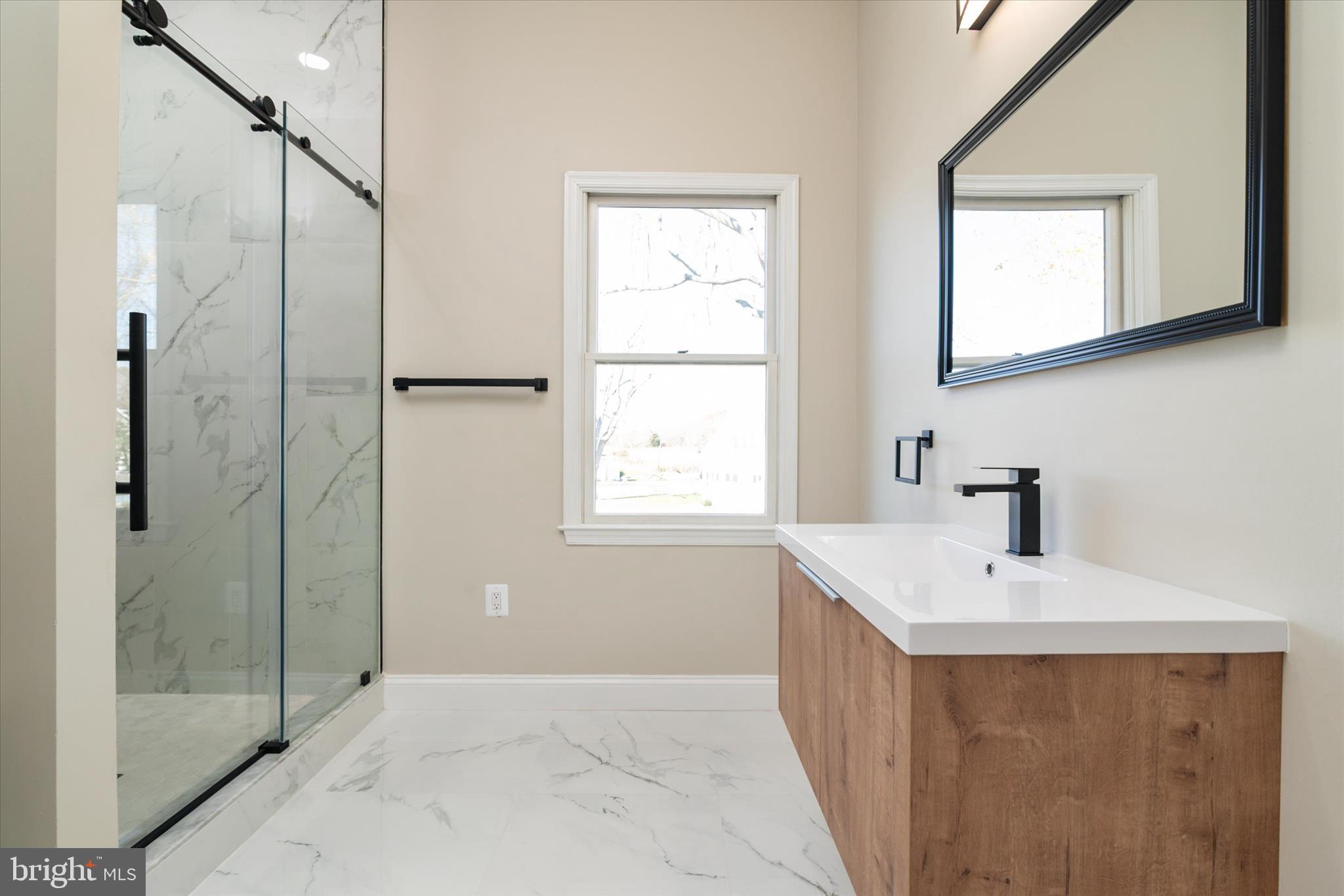 OWINGS BEACH - Residential