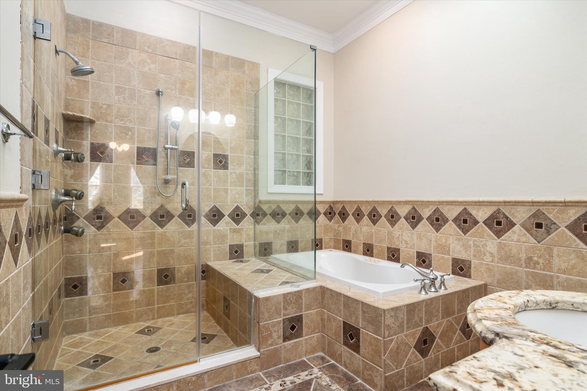 OWINGS BEACH - Residential