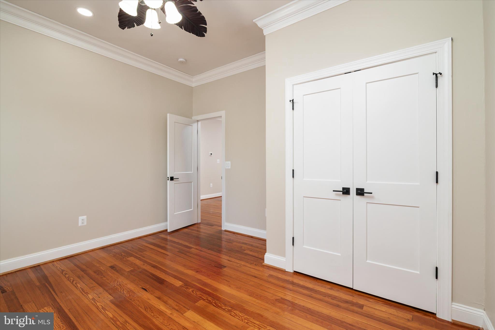 OWINGS BEACH - Residential