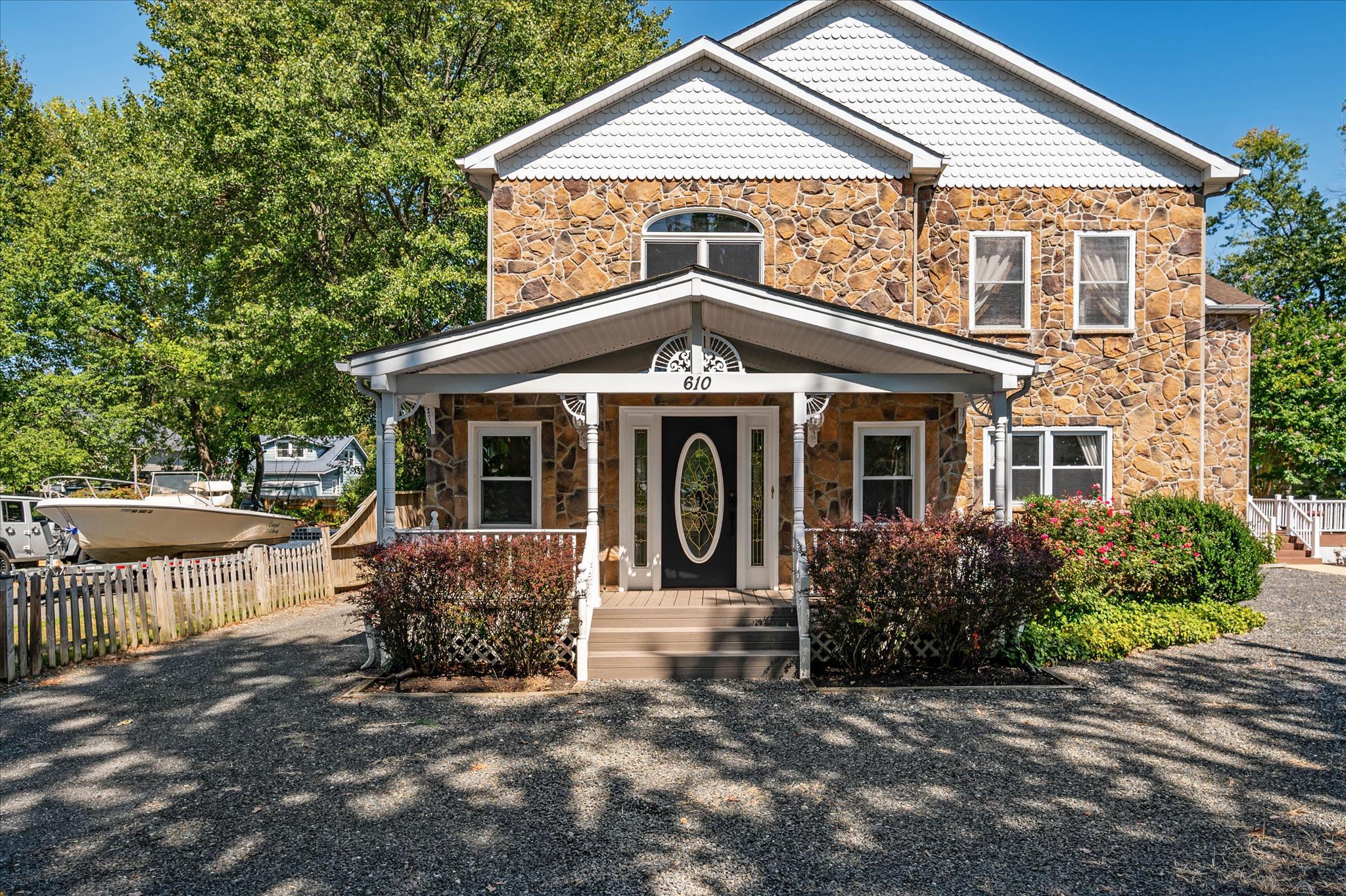 OWINGS BEACH - Residential