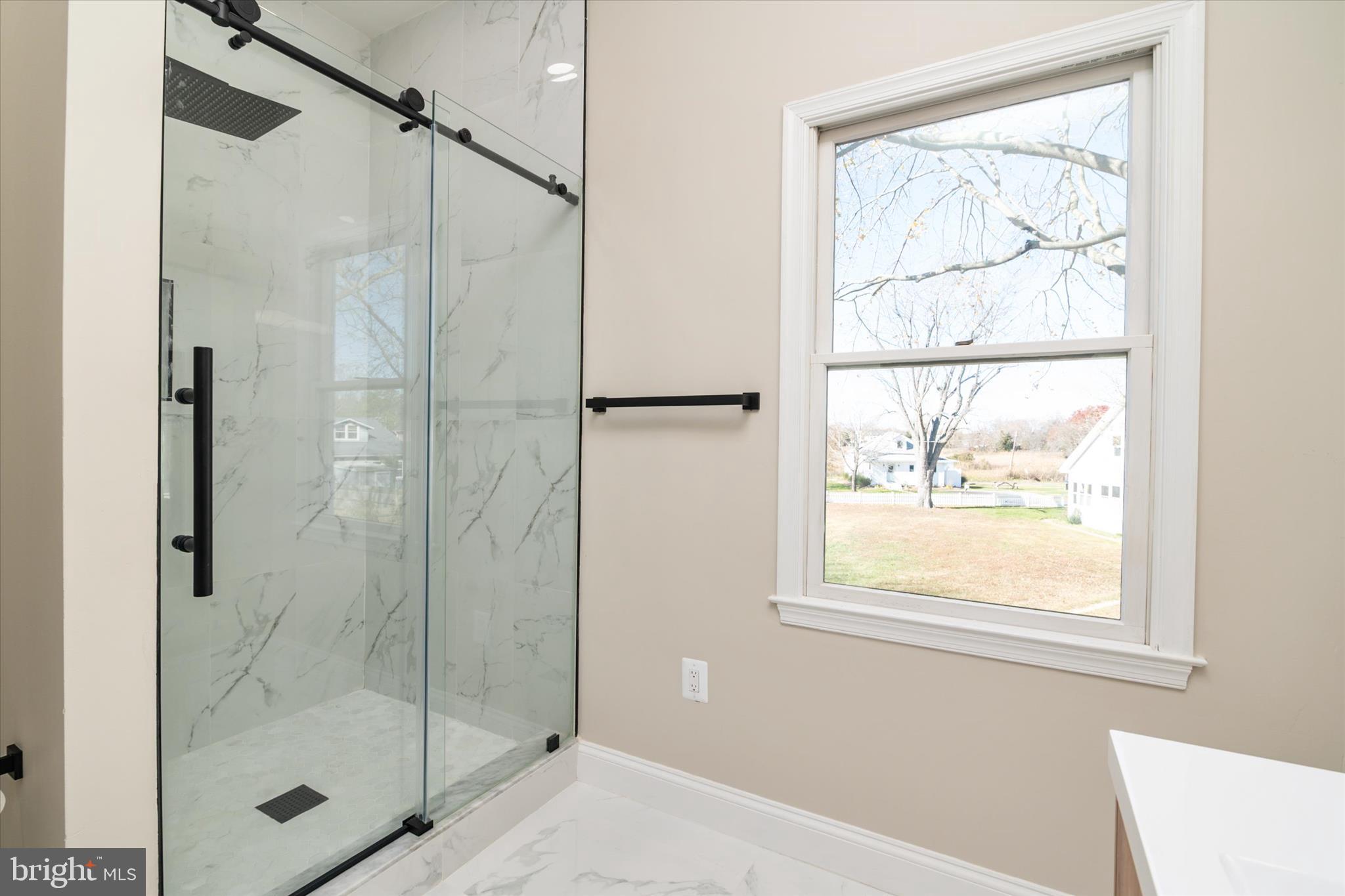 OWINGS BEACH - Residential