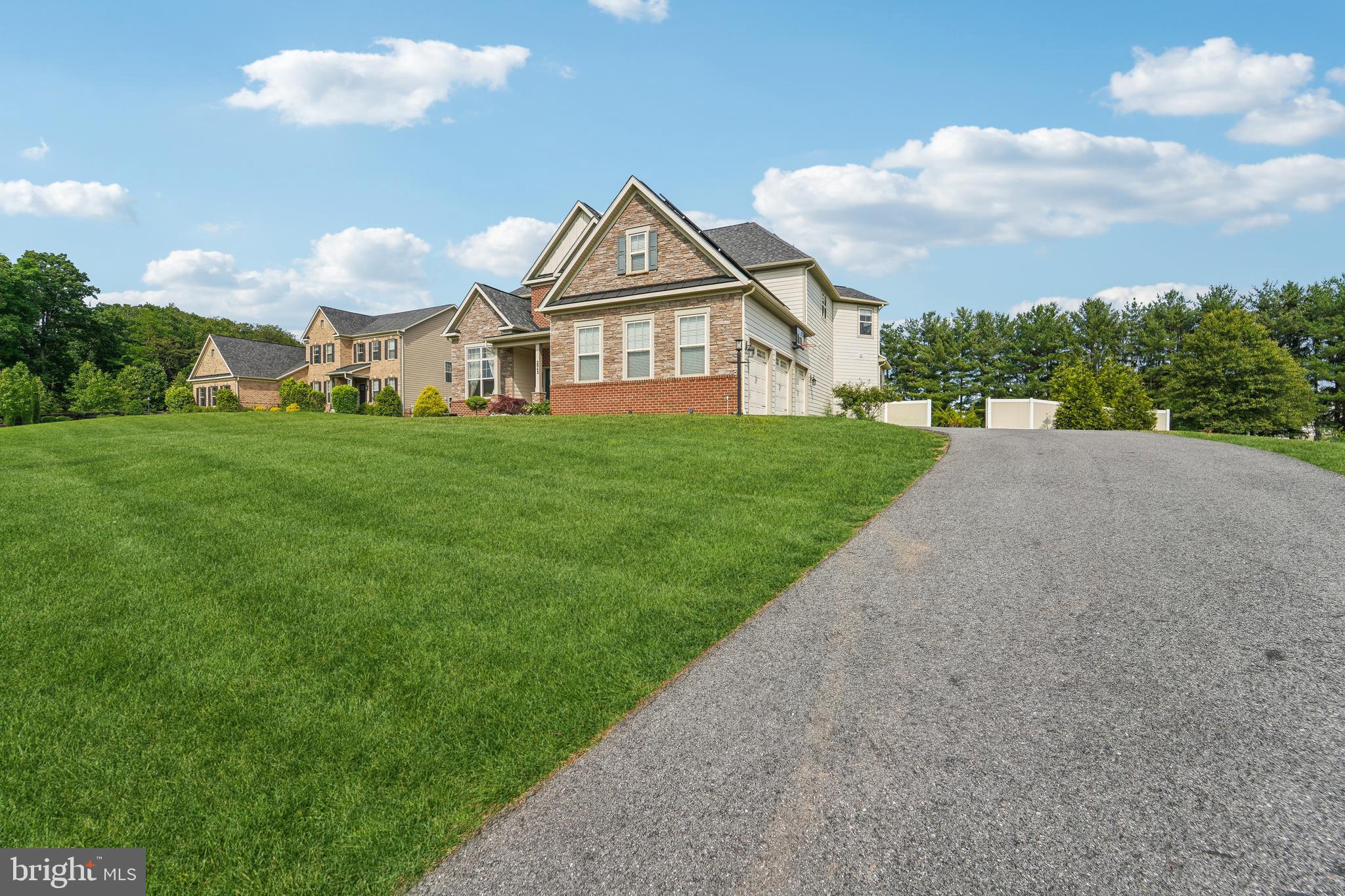 RESERVE AT VISTA RIDGE - Residential