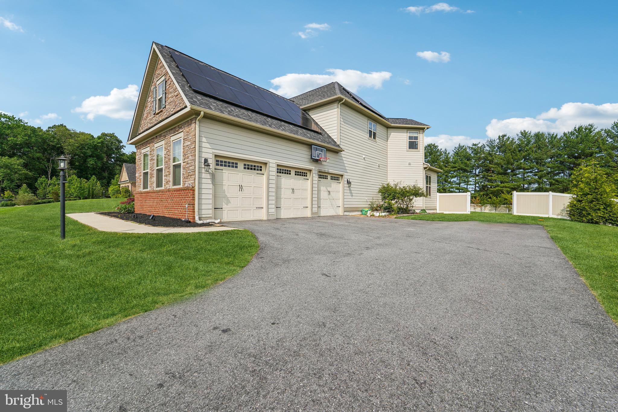 RESERVE AT VISTA RIDGE - Residential