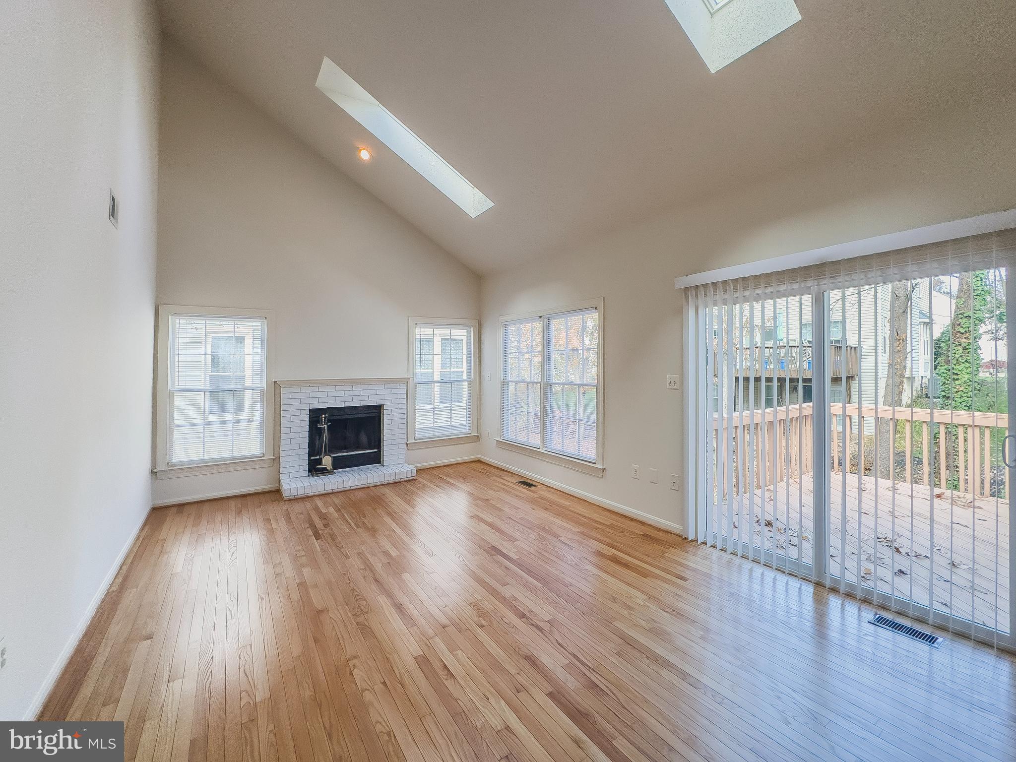 LIFESTYLE AT SULLY STATION - Residential Lease