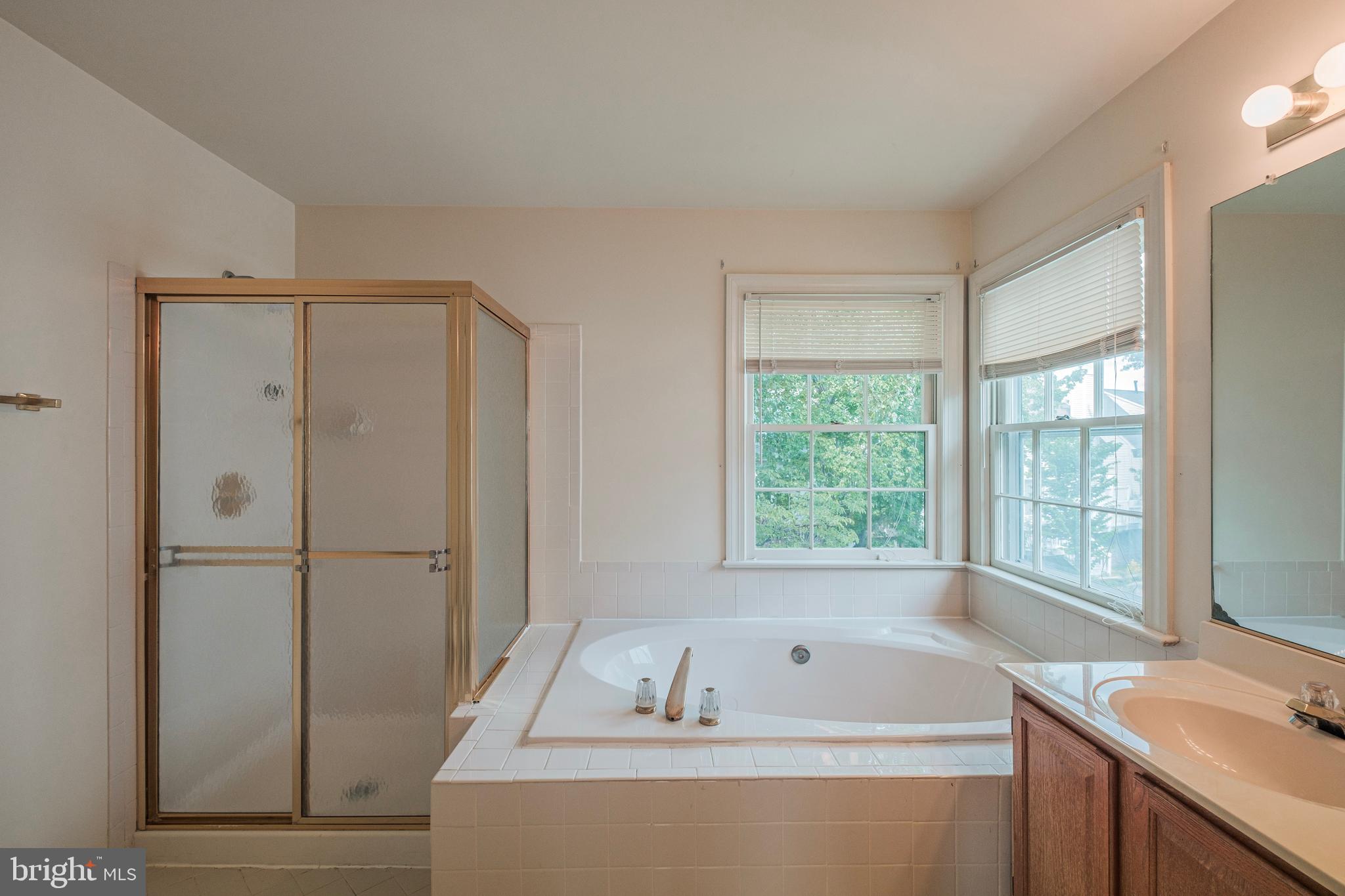 LIFESTYLE AT SULLY STATION - Residential Lease