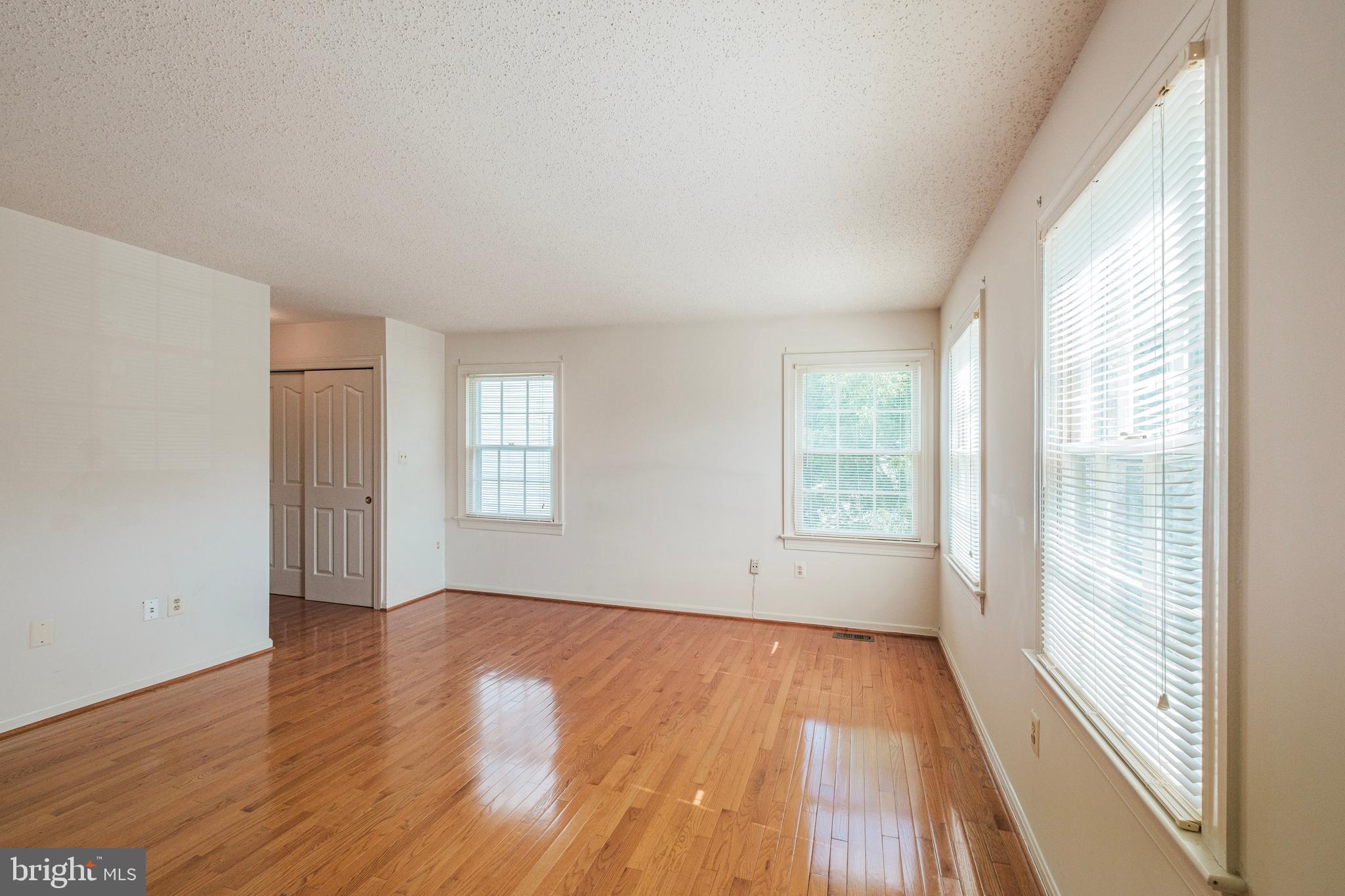 LIFESTYLE AT SULLY STATION - Residential Lease