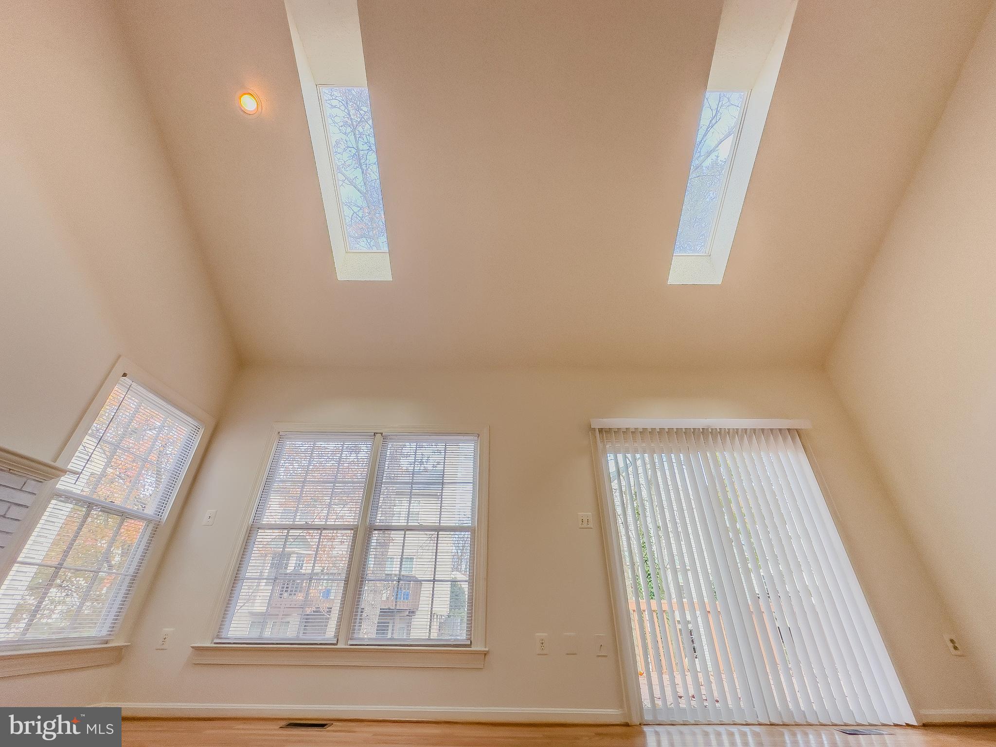 LIFESTYLE AT SULLY STATION - Residential Lease