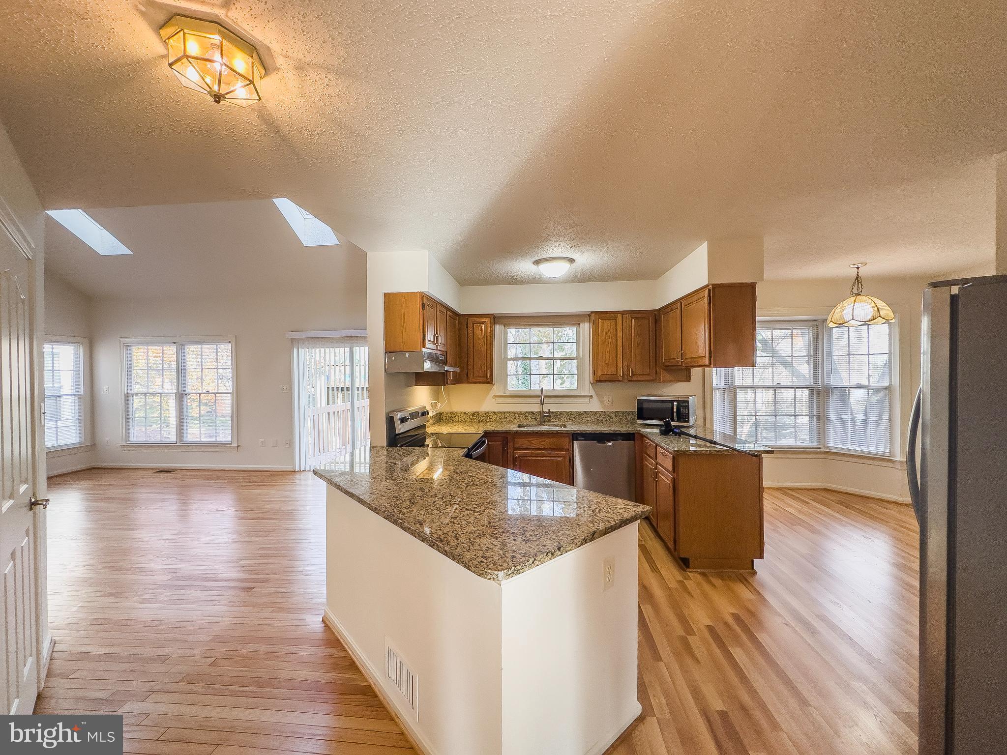 LIFESTYLE AT SULLY STATION - Residential Lease