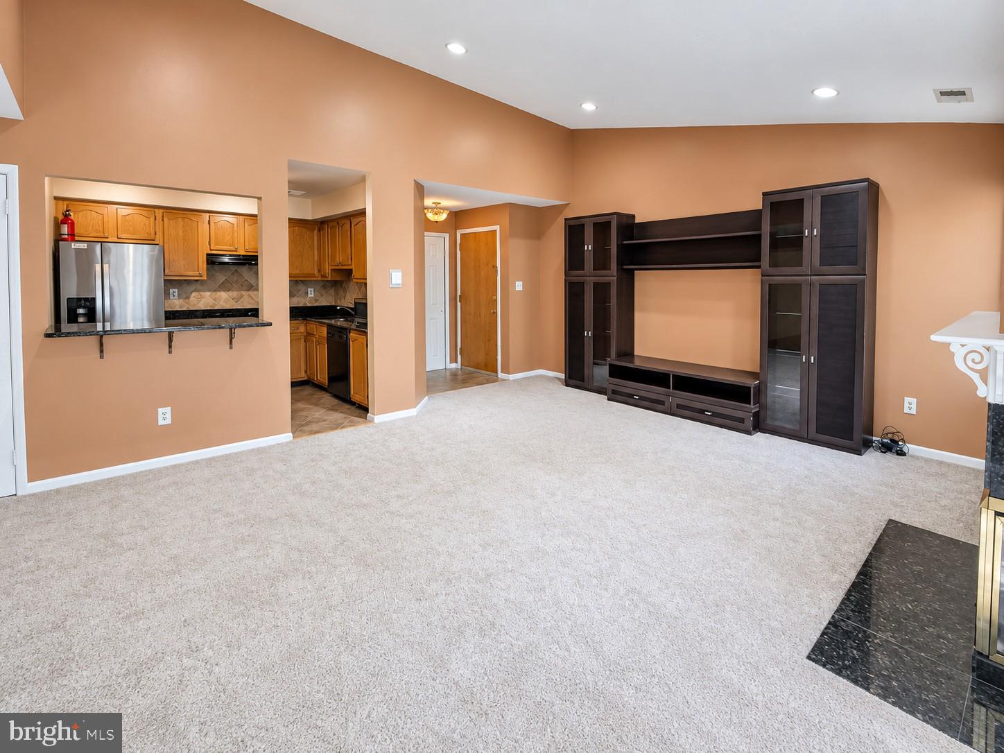 207 SALEM COURT 11