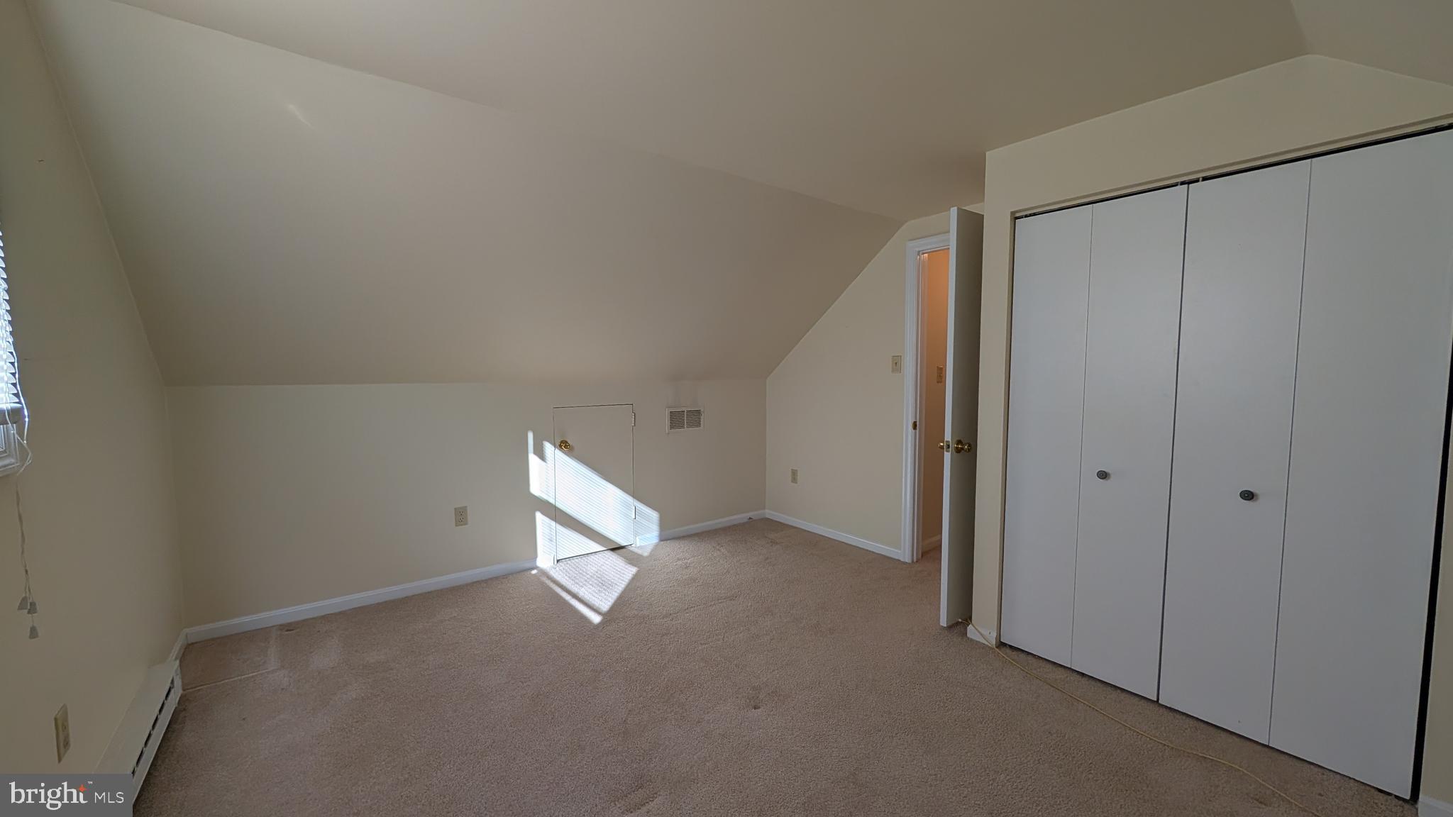 SPRING COMMONS - Residential