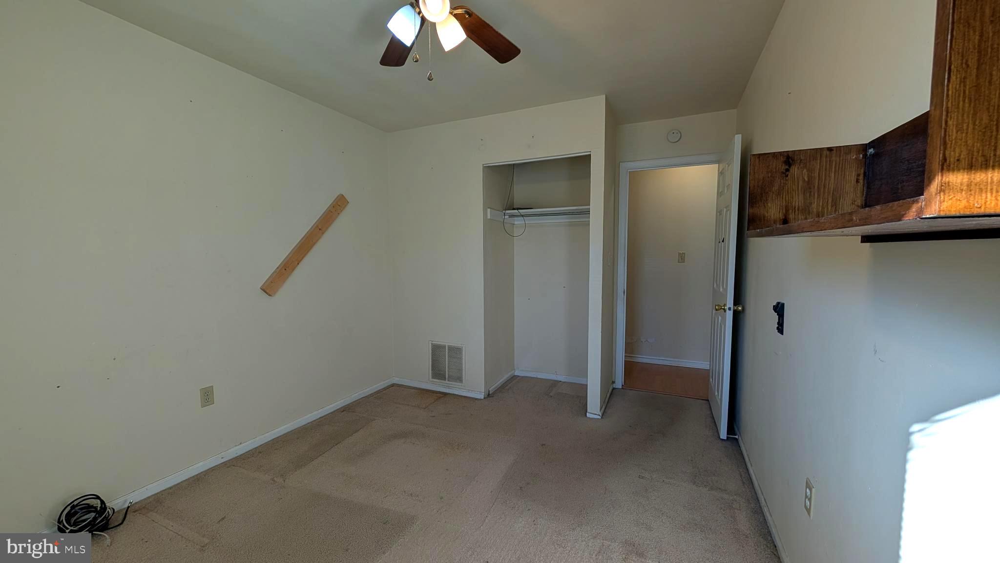 SPRING COMMONS - Residential