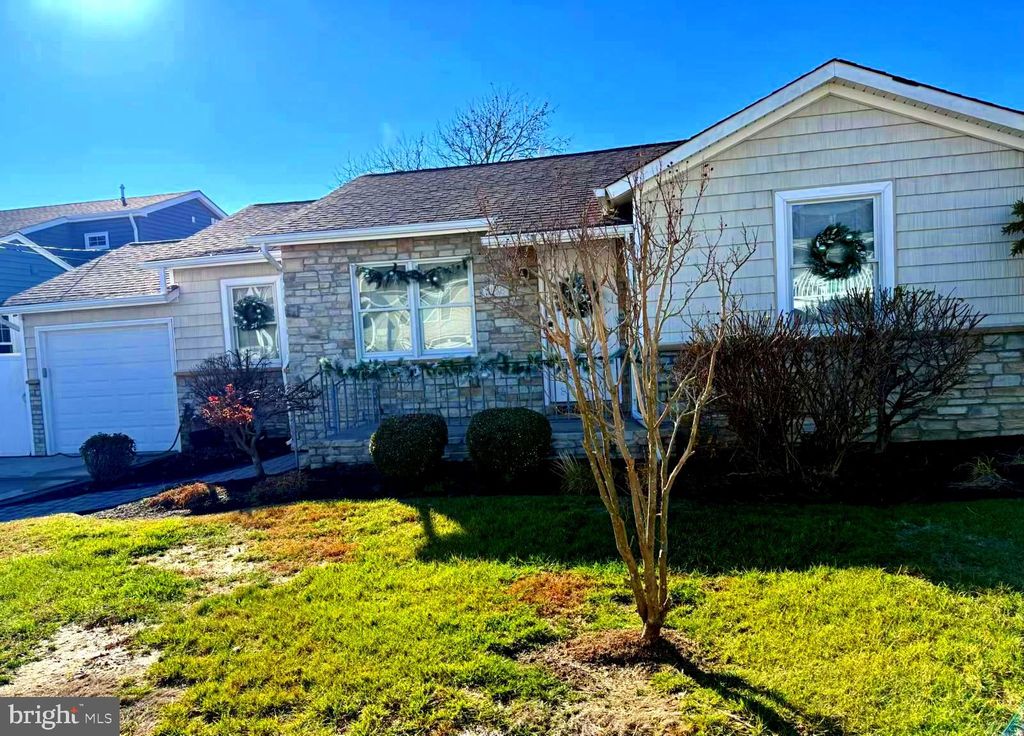 Photo of 108 N Suffolk Avenue, VENTNOR CITY, NJ 08406 (MLS # NJAC2021972)