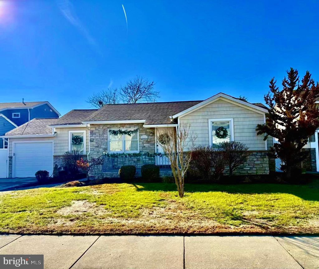 Photo of 108 N Suffolk Avenue, VENTNOR CITY, NJ 08406 (MLS # NJAC2021972)