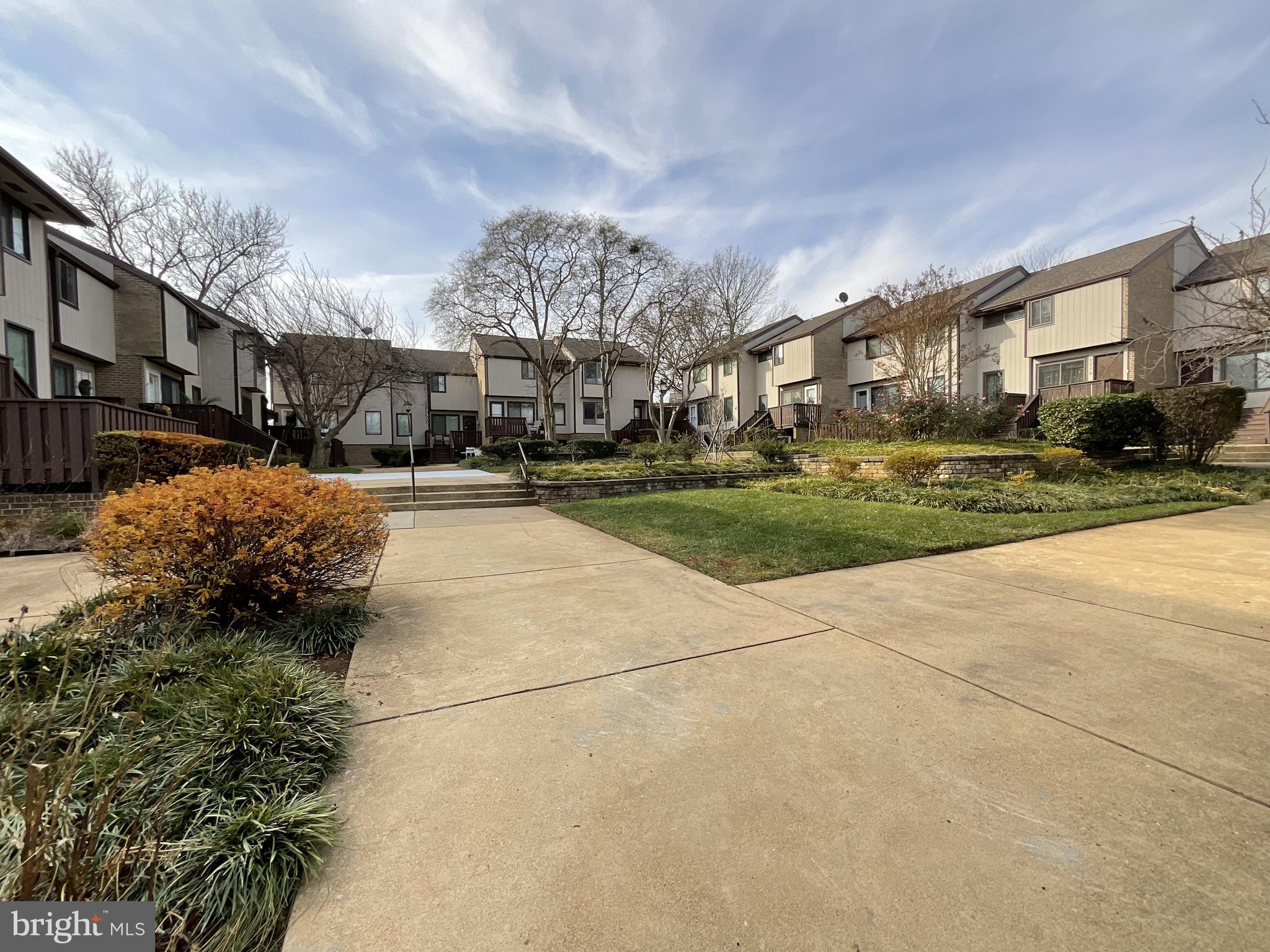 THE WESTERLIES - Residential Lease