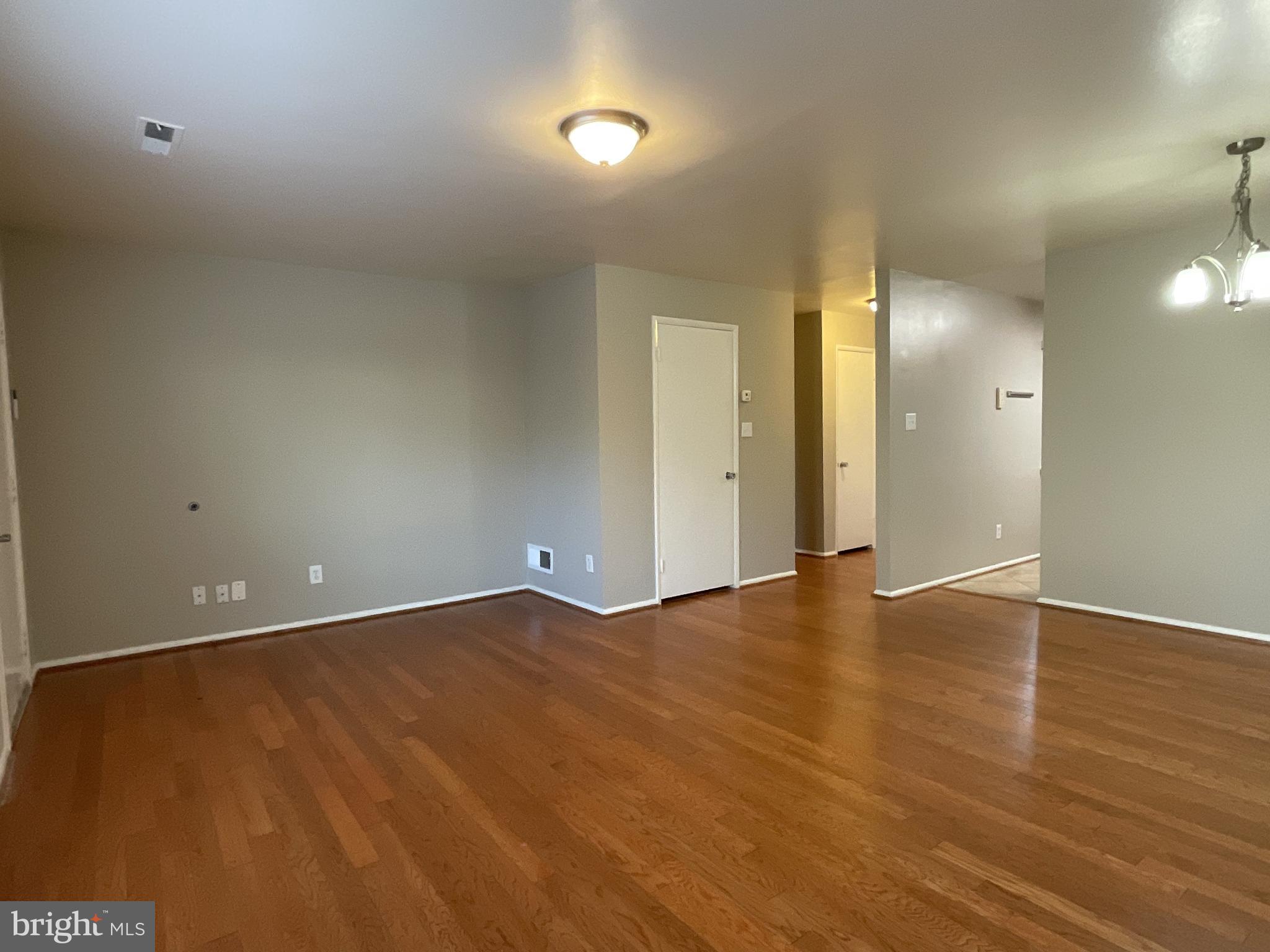 THE WESTERLIES - Residential Lease